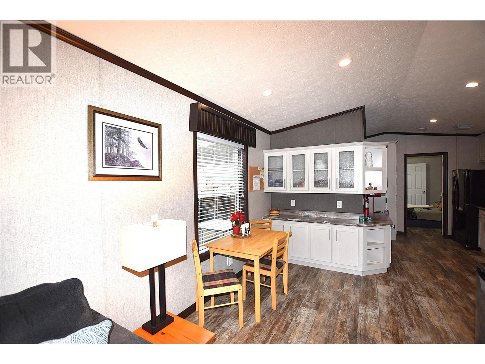 












61 Antoine Road Unit# 8

,
Vernon,




British Columbia
V1H2A3

