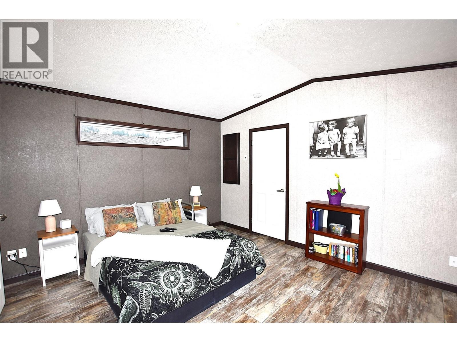 












61 Antoine Road Unit# 8

,
Vernon,




British Columbia
V1H2A3

