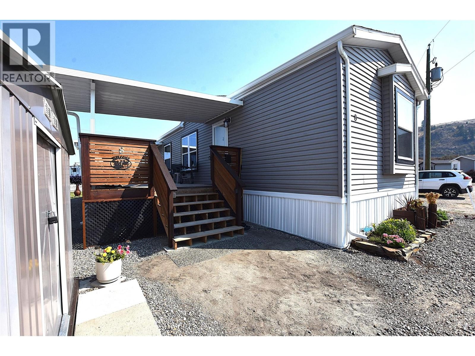 












61 Antoine Road Unit# 8

,
Vernon,




British Columbia
V1H2A3

