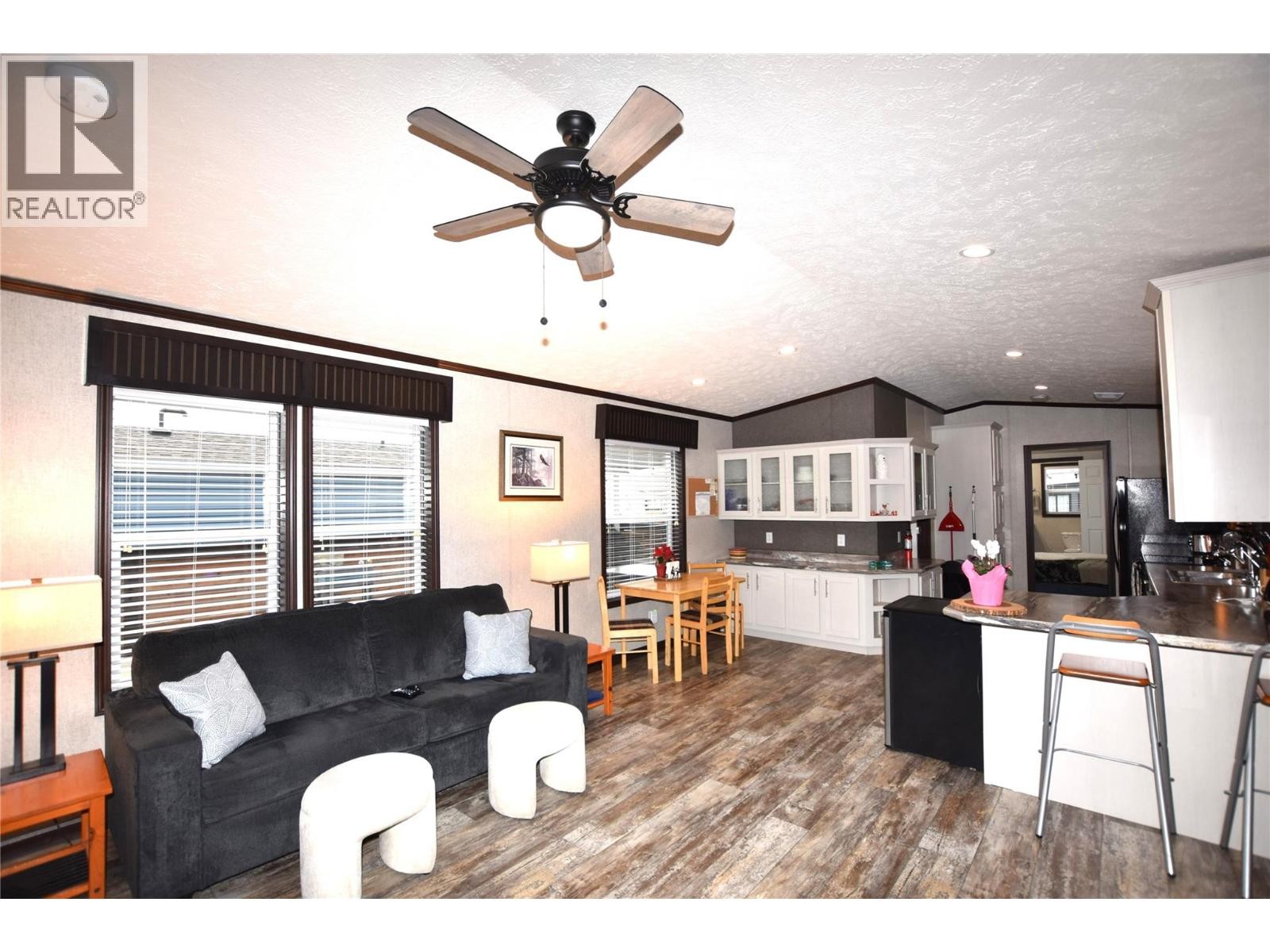 












61 Antoine Road Unit# 8

,
Vernon,




British Columbia
V1H2A3

