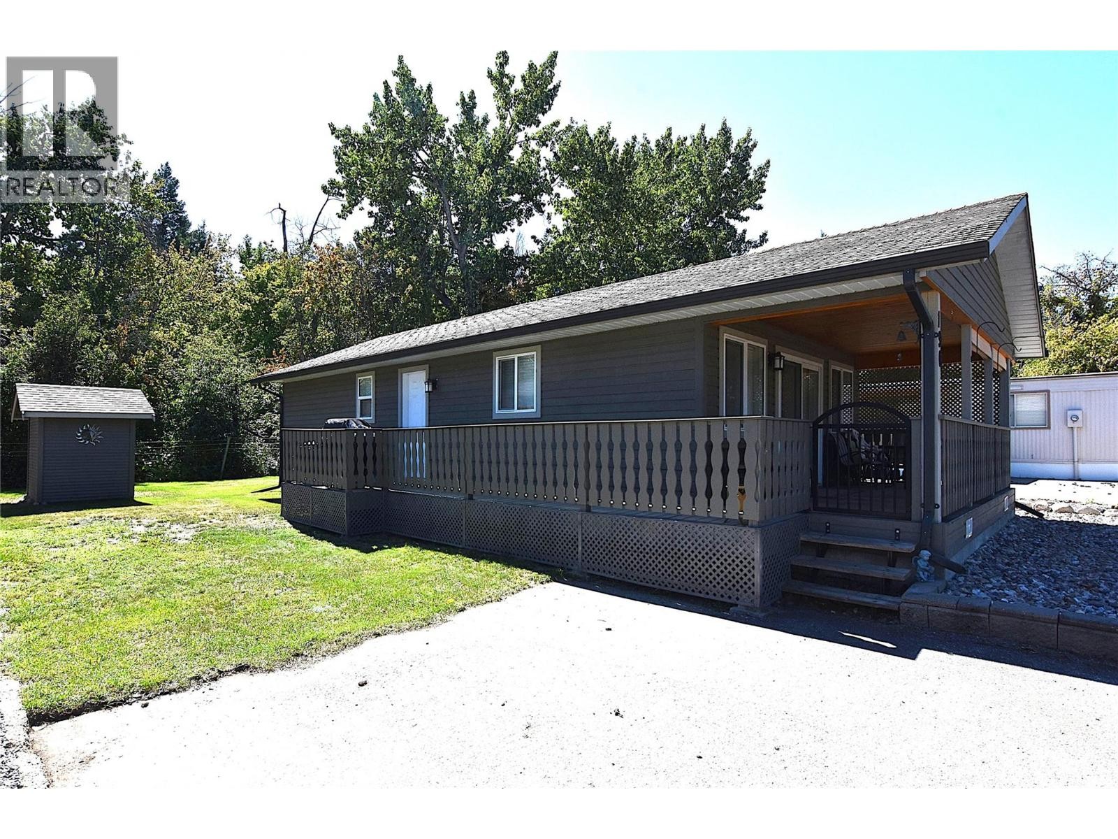 












190 Falcon Avenue

,
Vernon,




British Columbia
V1H2A1

