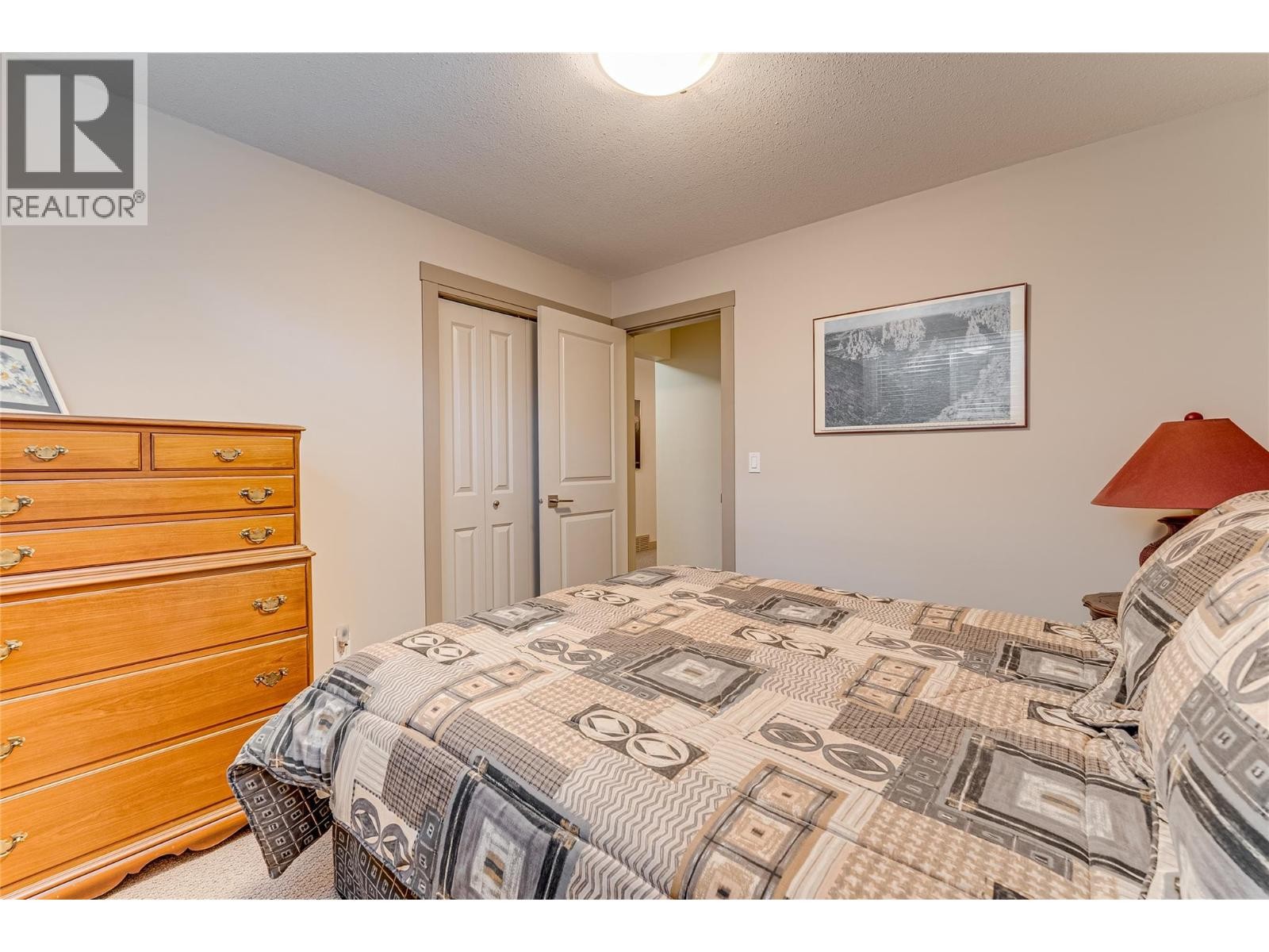 












270 Grouse Avenue

,
Vernon,




British Columbia
V1H2A1

