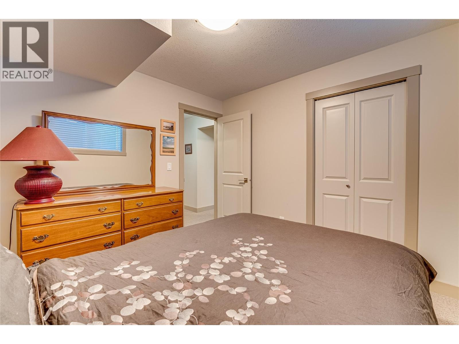 












270 Grouse Avenue

,
Vernon,




British Columbia
V1H2A1

