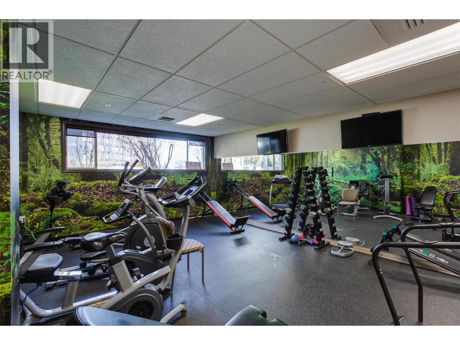 












877 KLO Road Unit# 204

,
Kelowna,




British Columbia
V1Y9R1

