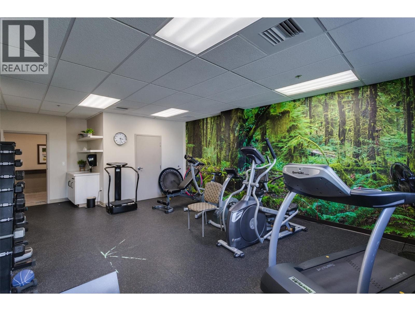 












877 KLO Road Unit# 204

,
Kelowna,




British Columbia
V1Y9R1

