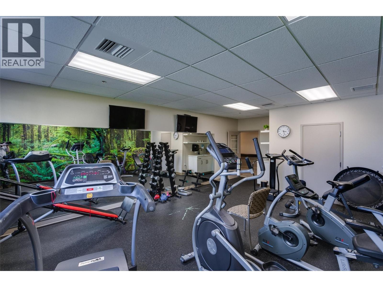 












877 KLO Road Unit# 204

,
Kelowna,




British Columbia
V1Y9R1

