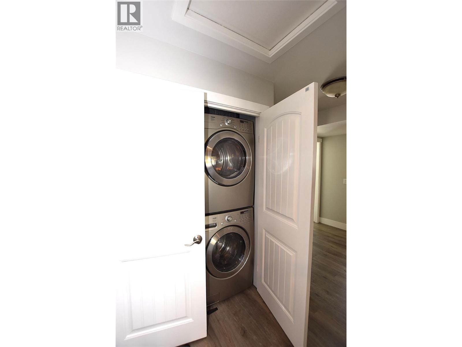 












191 Falcon Avenue

,
Vernon,




British Columbia
V1H2A1

