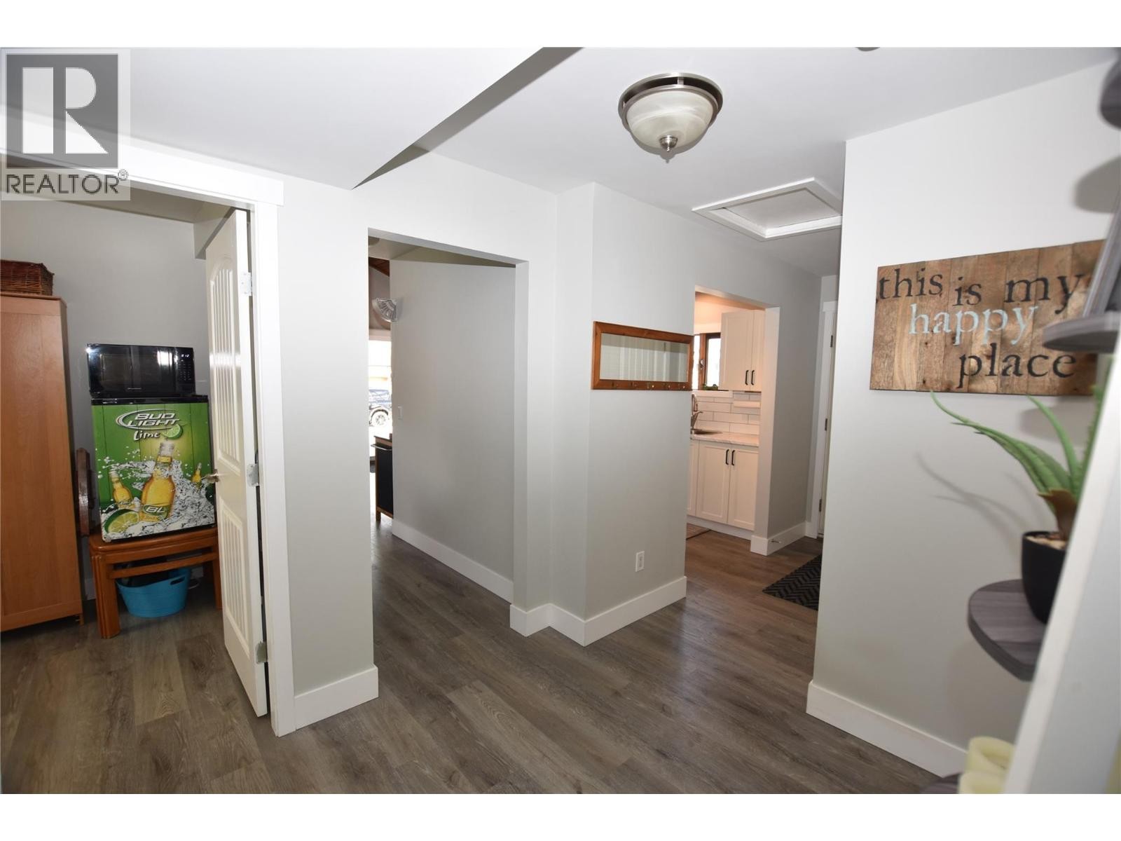 












191 Falcon Avenue

,
Vernon,




British Columbia
V1H2A1

