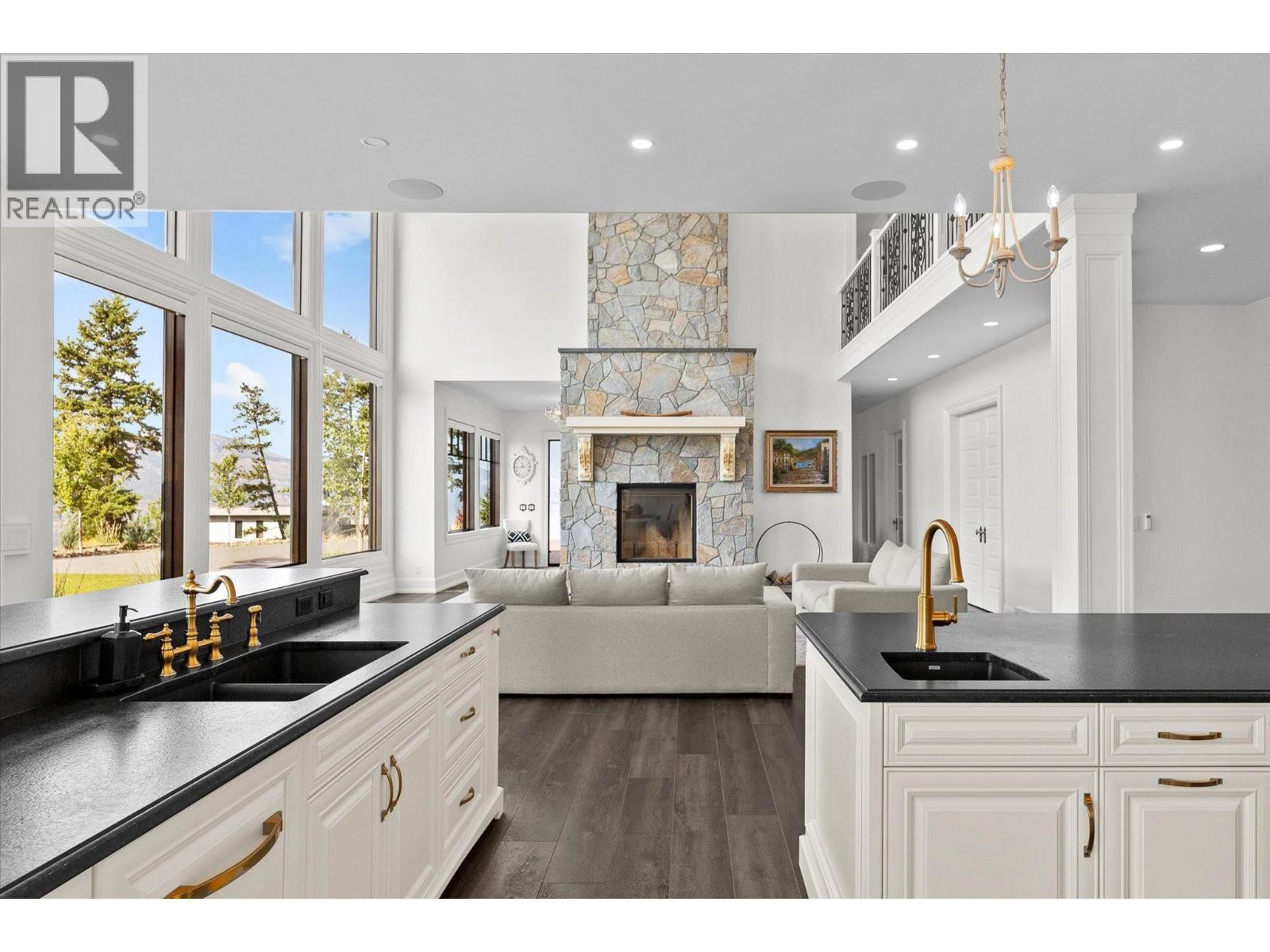 












3151 Shayler Road

,
Kelowna,




British Columbia
V1V2R1

