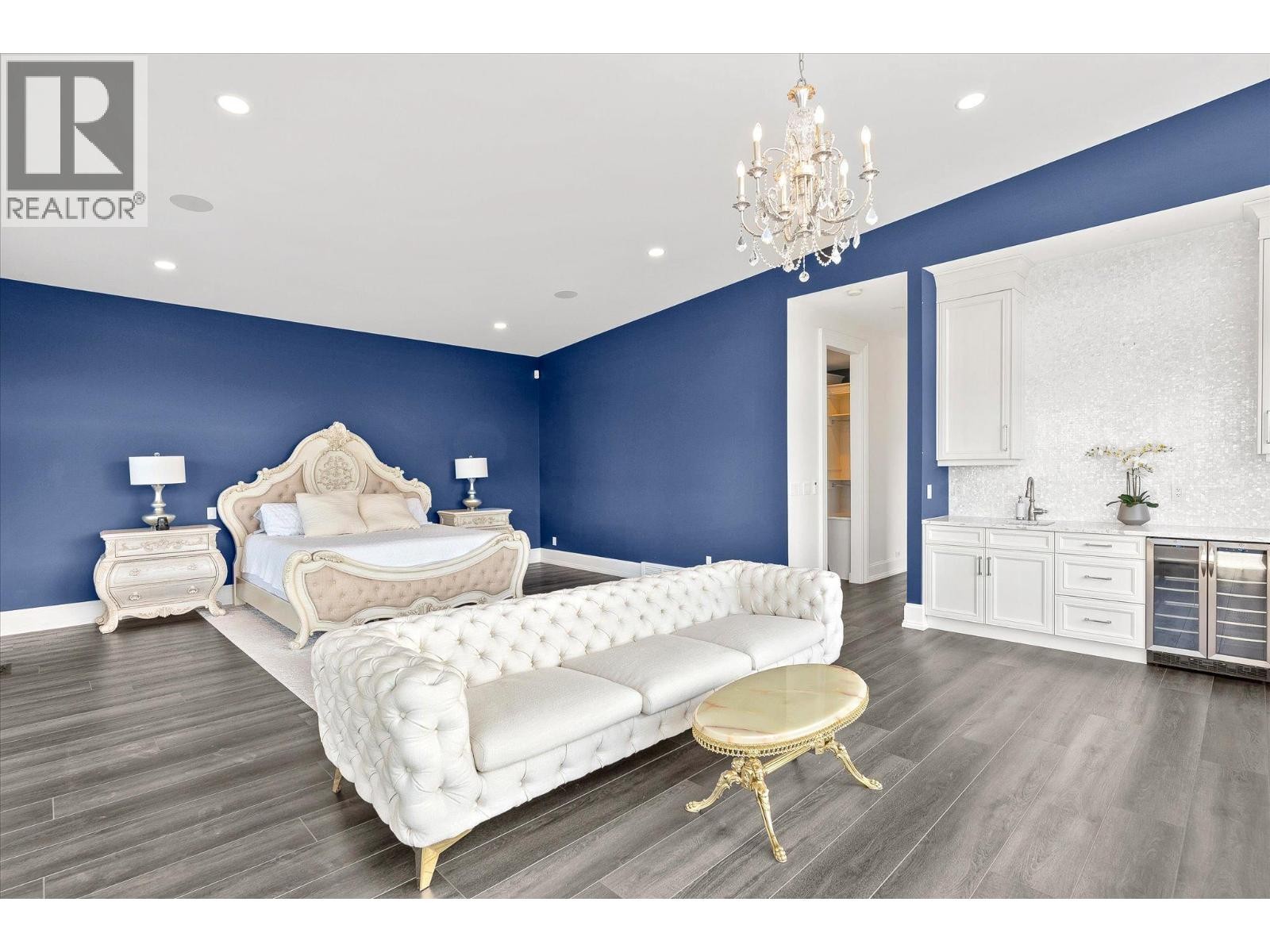 












3151 Shayler Road

,
Kelowna,




British Columbia
V1V2R1

