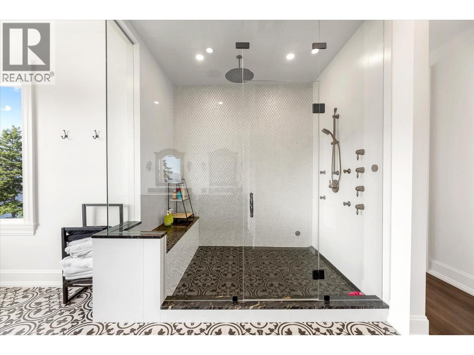 












3151 Shayler Road

,
Kelowna,




British Columbia
V1V2R1

