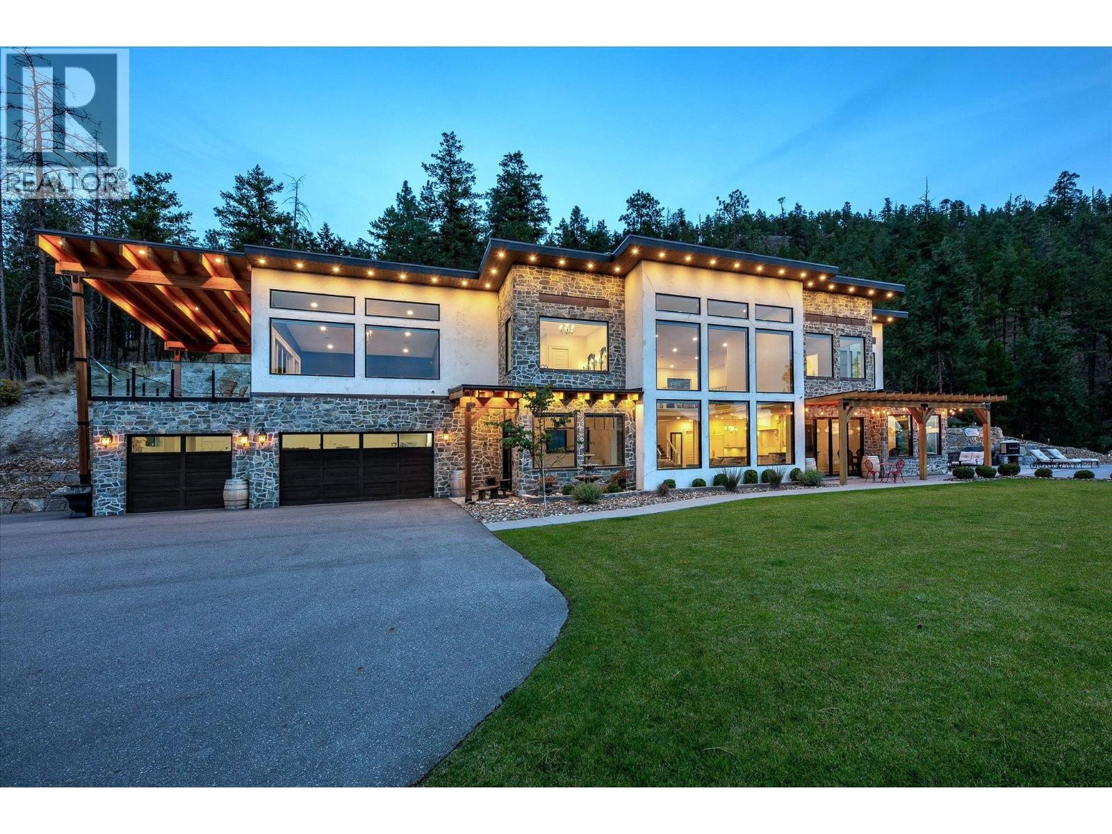 












3151 Shayler Road

,
Kelowna,




British Columbia
V1V2R1

