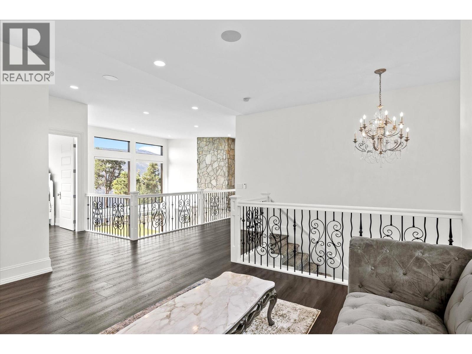 












3151 Shayler Road

,
Kelowna,




British Columbia
V1V2R1

