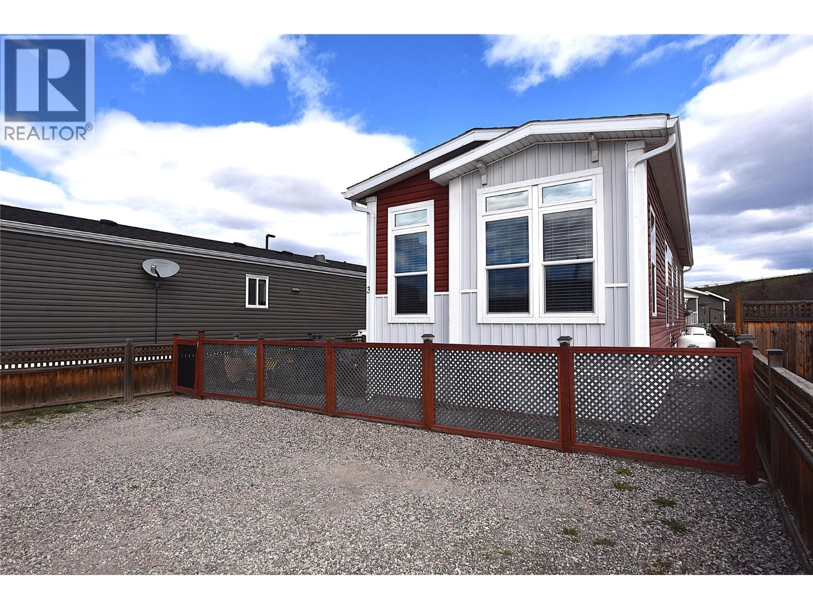 












65 Antoine Road Unit# 3

,
Vernon,




British Columbia
V1H2A3

