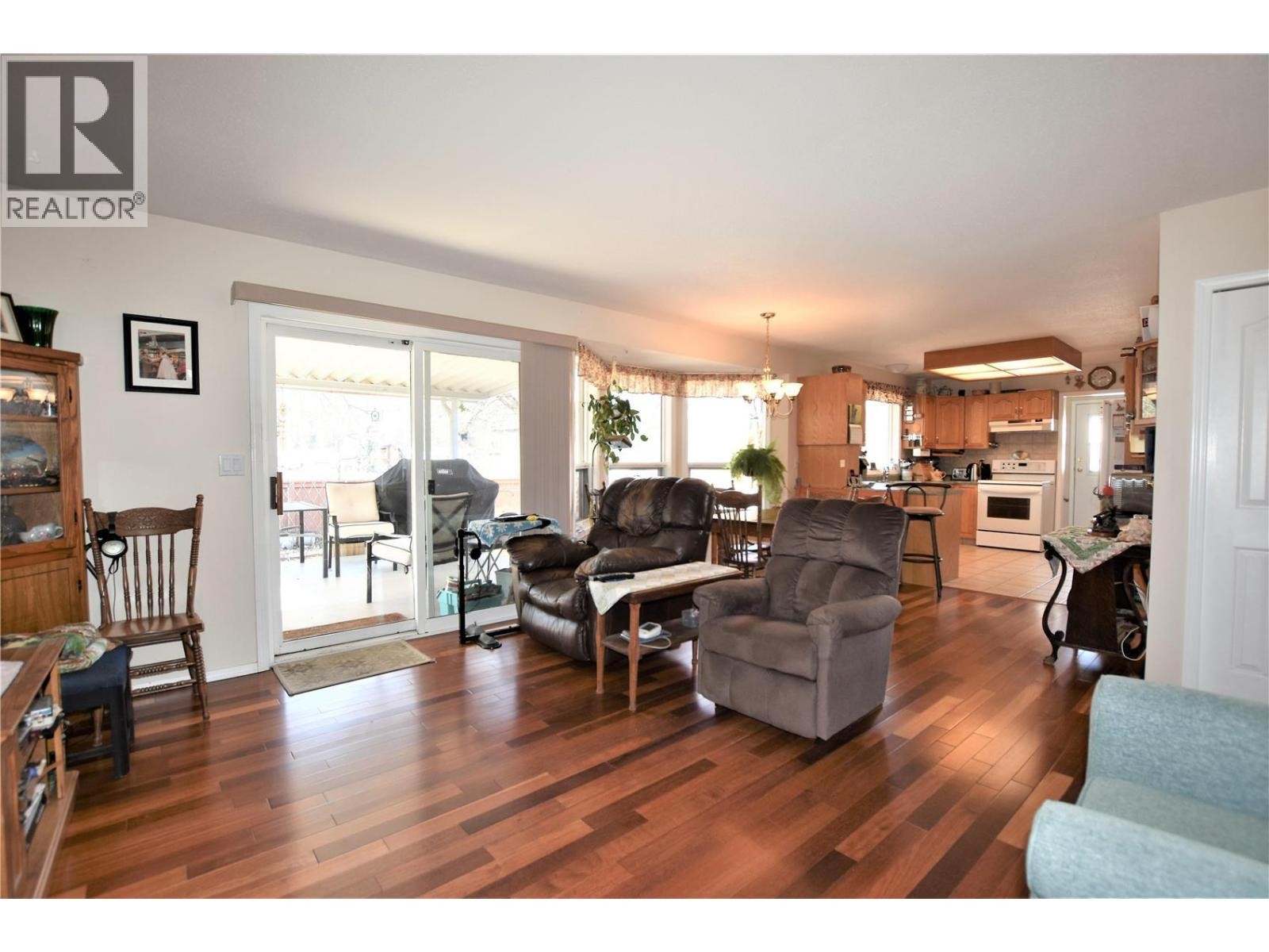 












536 Loon Avenue

,
Vernon,




British Columbia
V1H2A1

