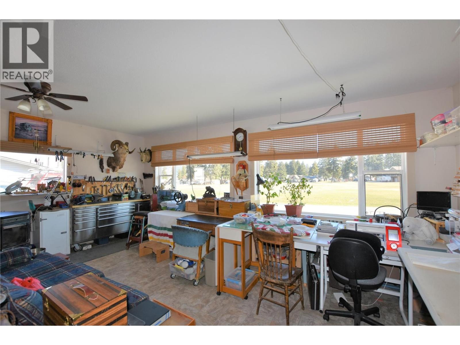 












536 Loon Avenue

,
Vernon,




British Columbia
V1H2A1

