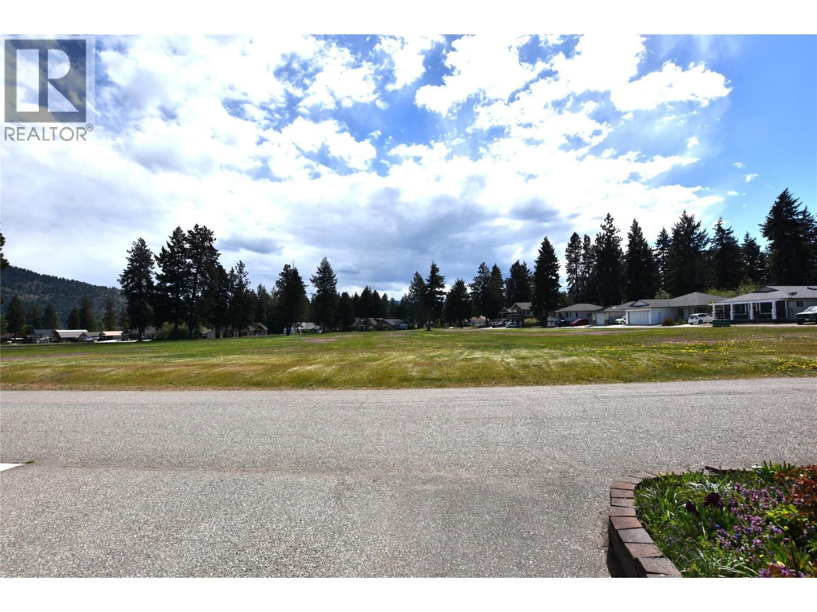 












536 Loon Avenue

,
Vernon,




British Columbia
V1H2A1

