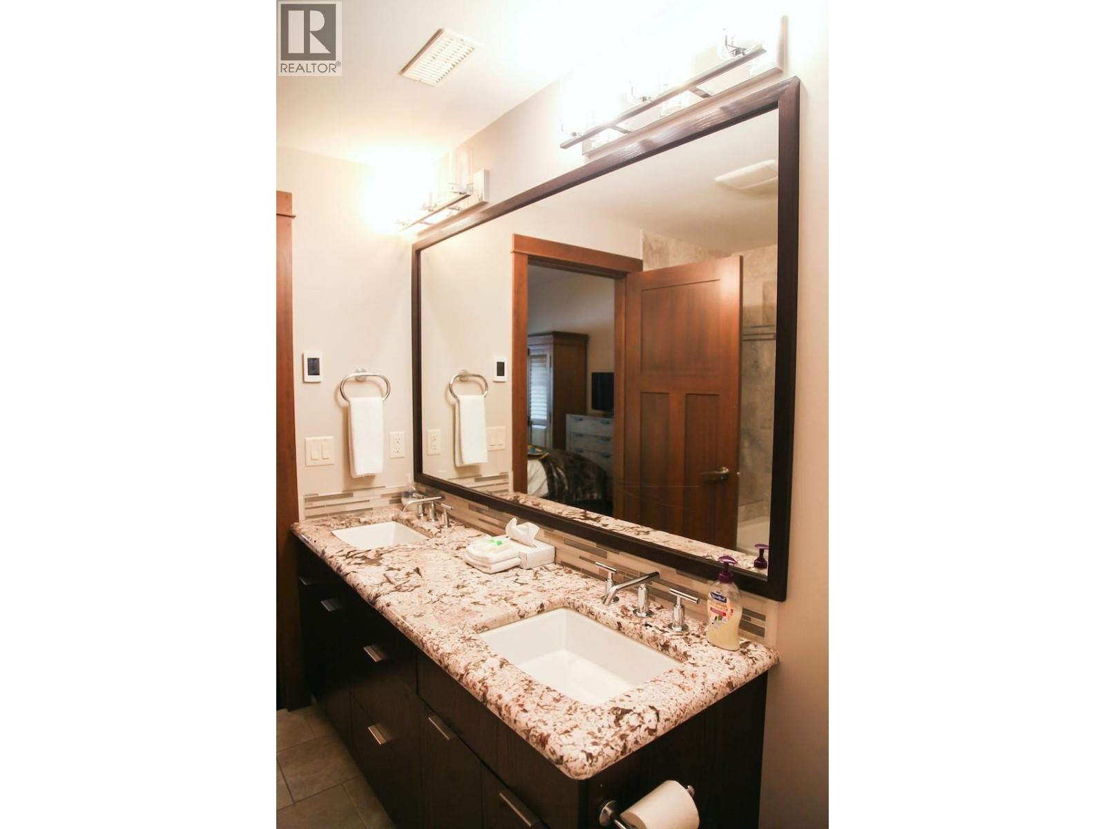 












101 Dormie Drive Unit# 3K

,
Vernon,




British Columbia
V1H1Y6

