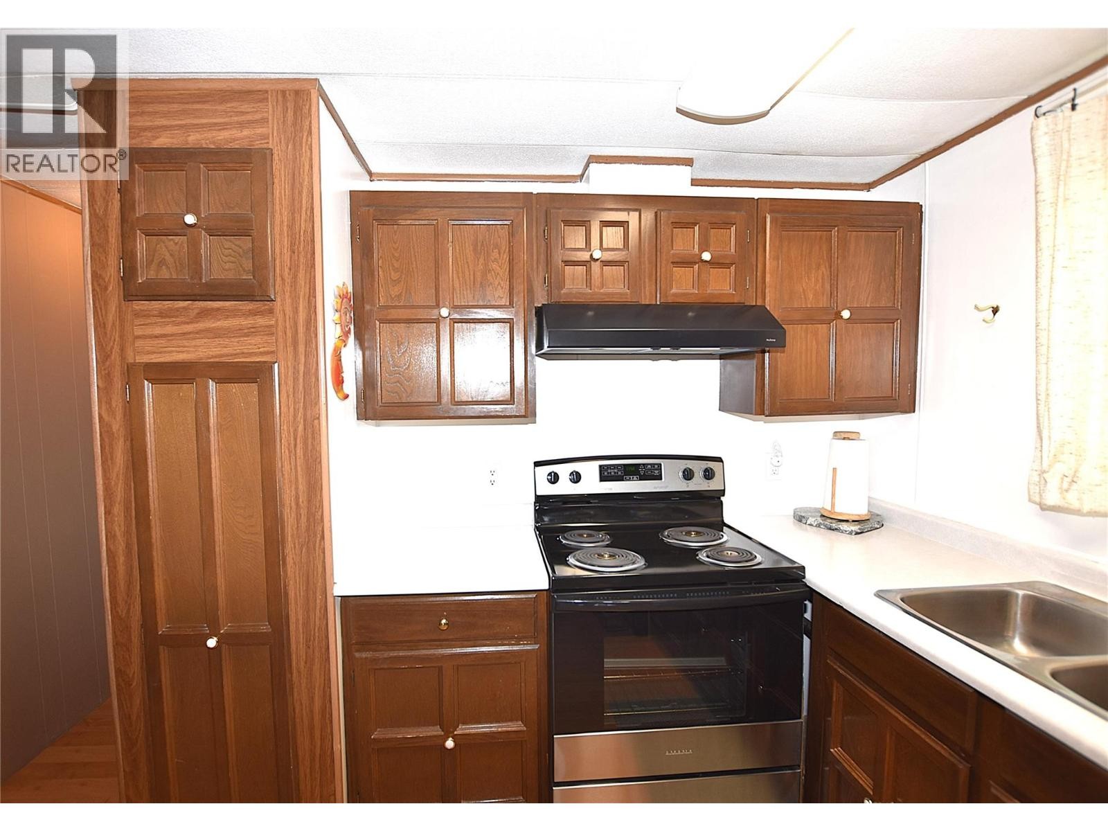 












8508 Clerke Road Unit# 19

,
Coldstream,




British Columbia
V0E1B6

