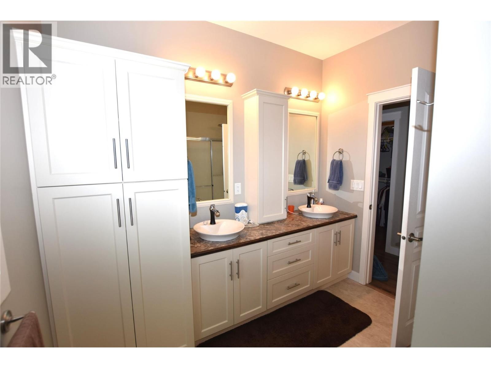












9510 Highway 97N Unit# 170

,
Vernon,




British Columbia
V1H1R8


