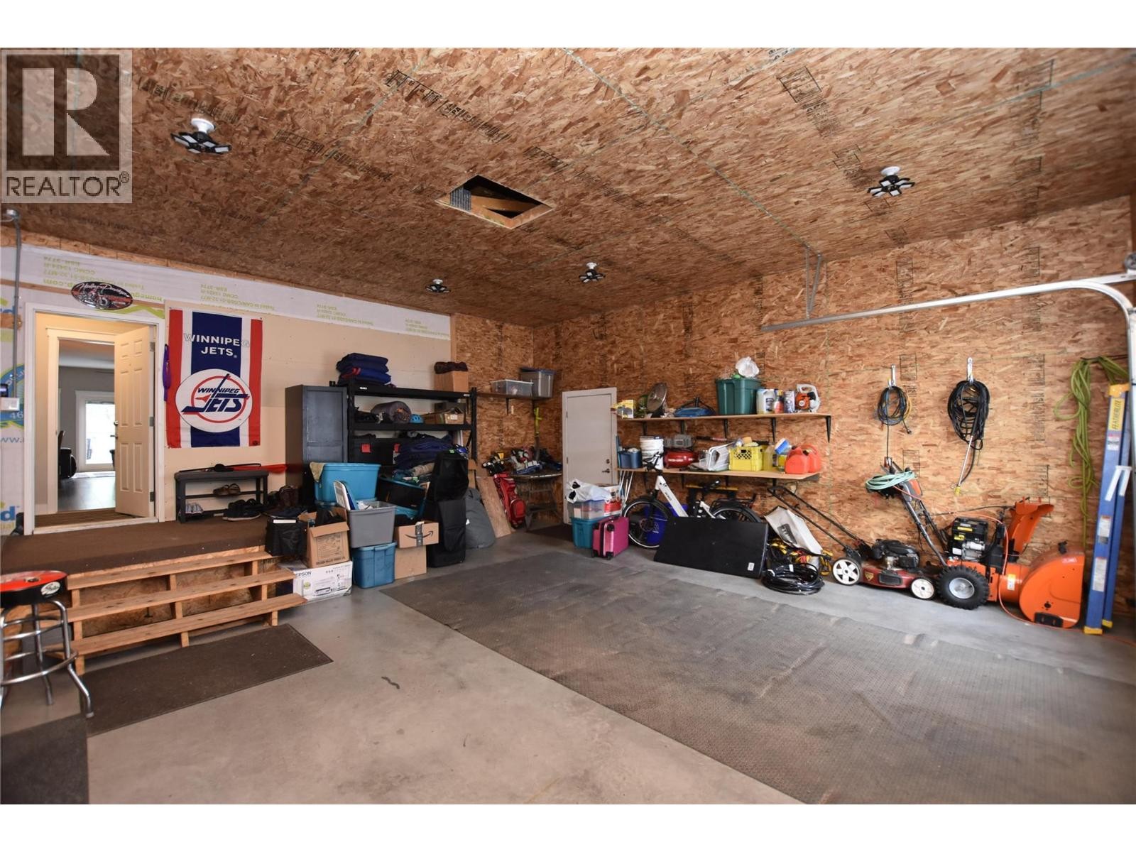 












9510 Highway 97N Unit# 170

,
Vernon,




British Columbia
V1H1R8

