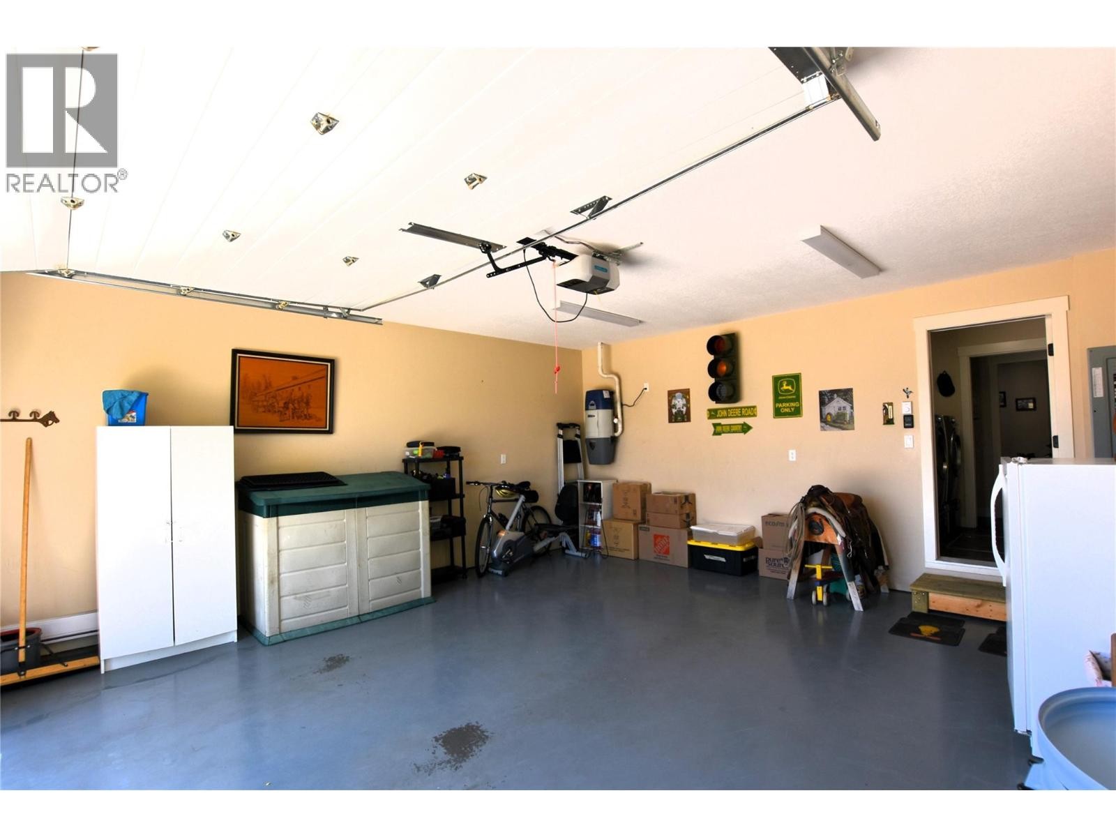 












494 Kingfisher Avenue

,
Vernon,




British Columbia
V1H2A1

