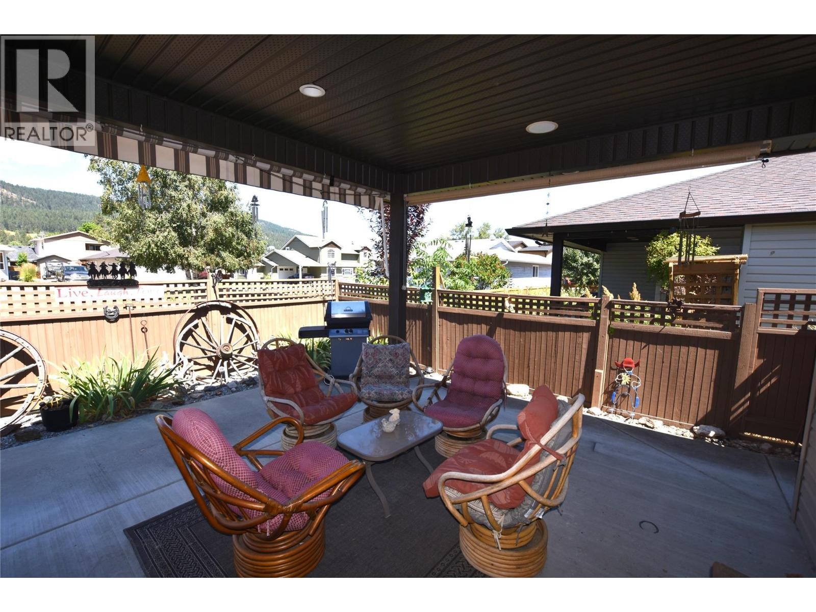 












494 Kingfisher Avenue

,
Vernon,




British Columbia
V1H2A1

