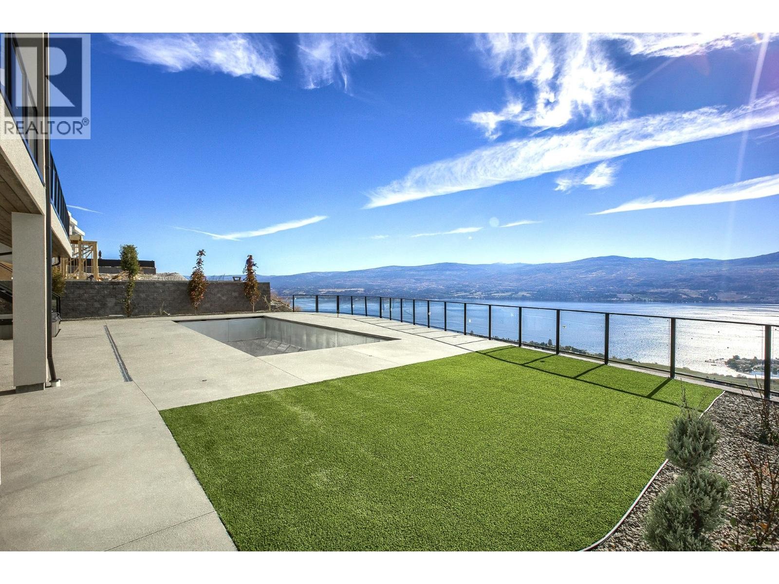 












1403 Vineyard Drive

,
West Kelowna,




British Columbia
V4T3H9

