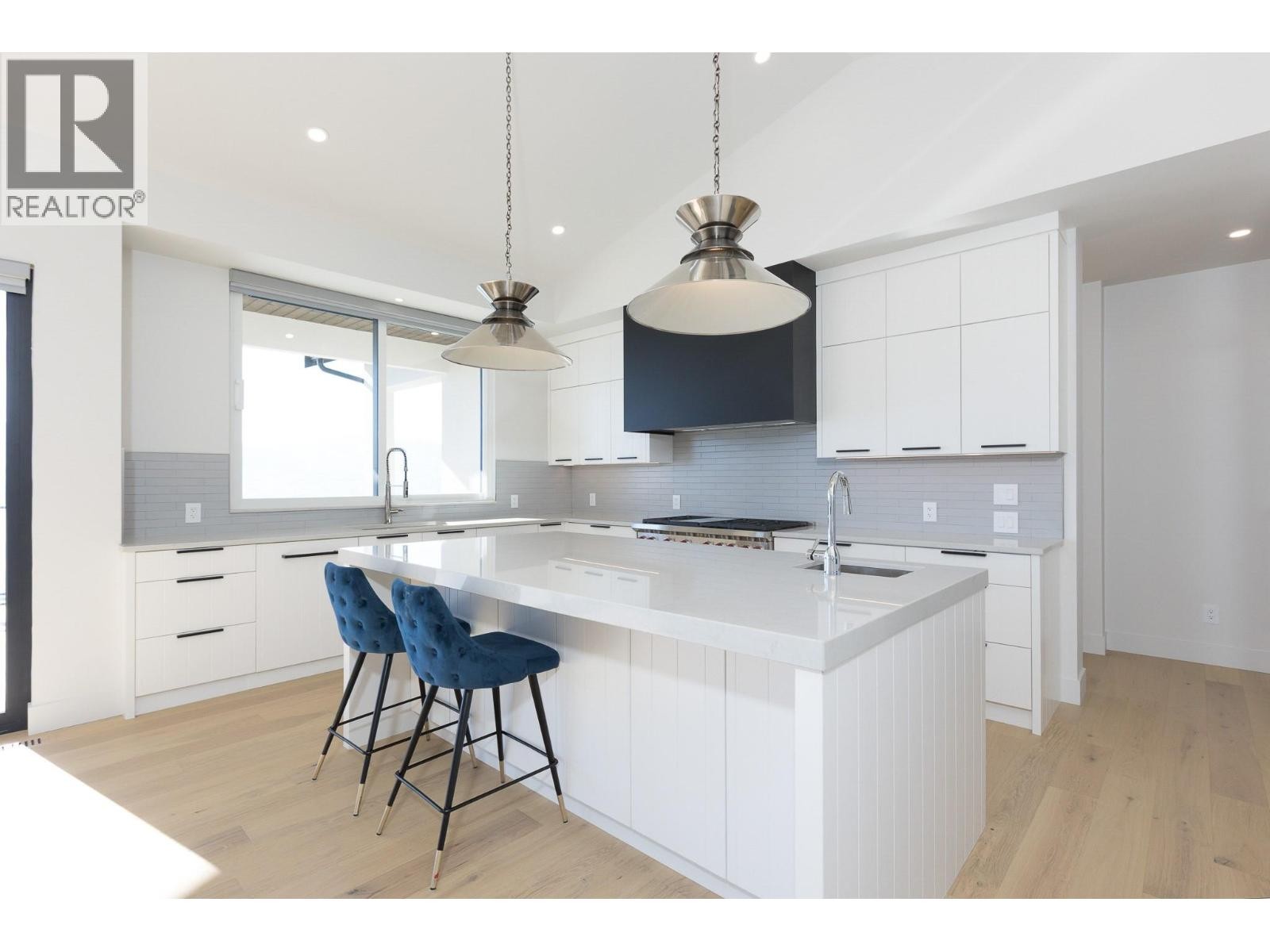 












1403 Vineyard Drive

,
West Kelowna,




British Columbia
V4T3H9

