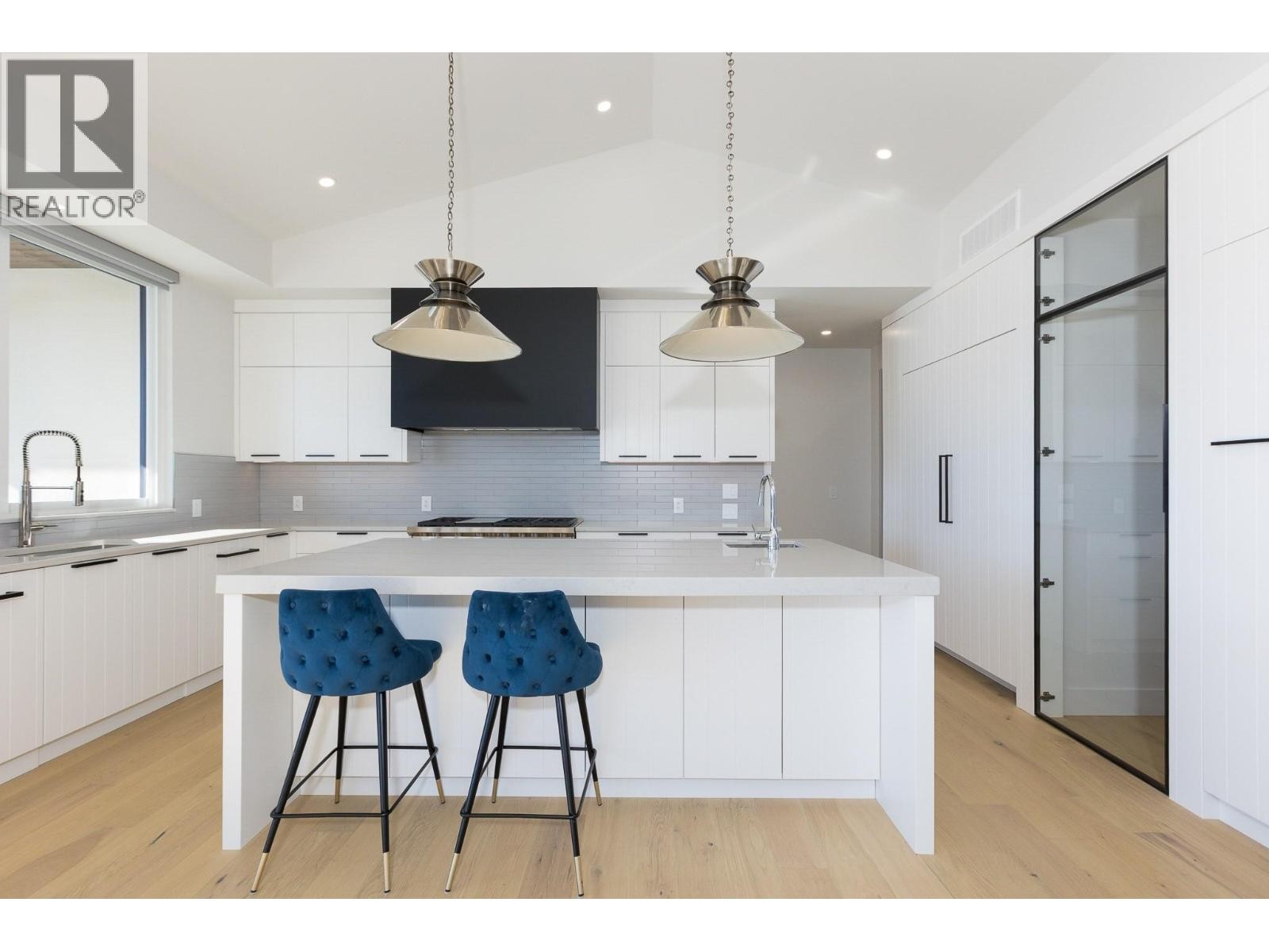 












1403 Vineyard Drive

,
West Kelowna,




British Columbia
V4T3H9

