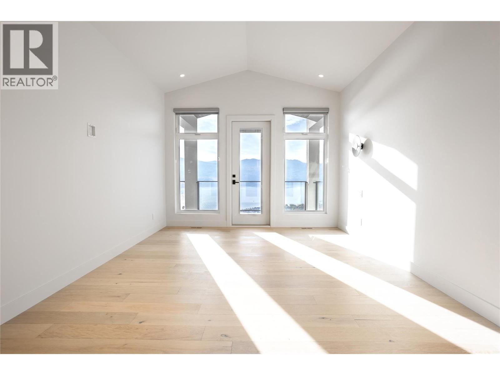 












1403 Vineyard Drive

,
West Kelowna,




British Columbia
V4T3H9

