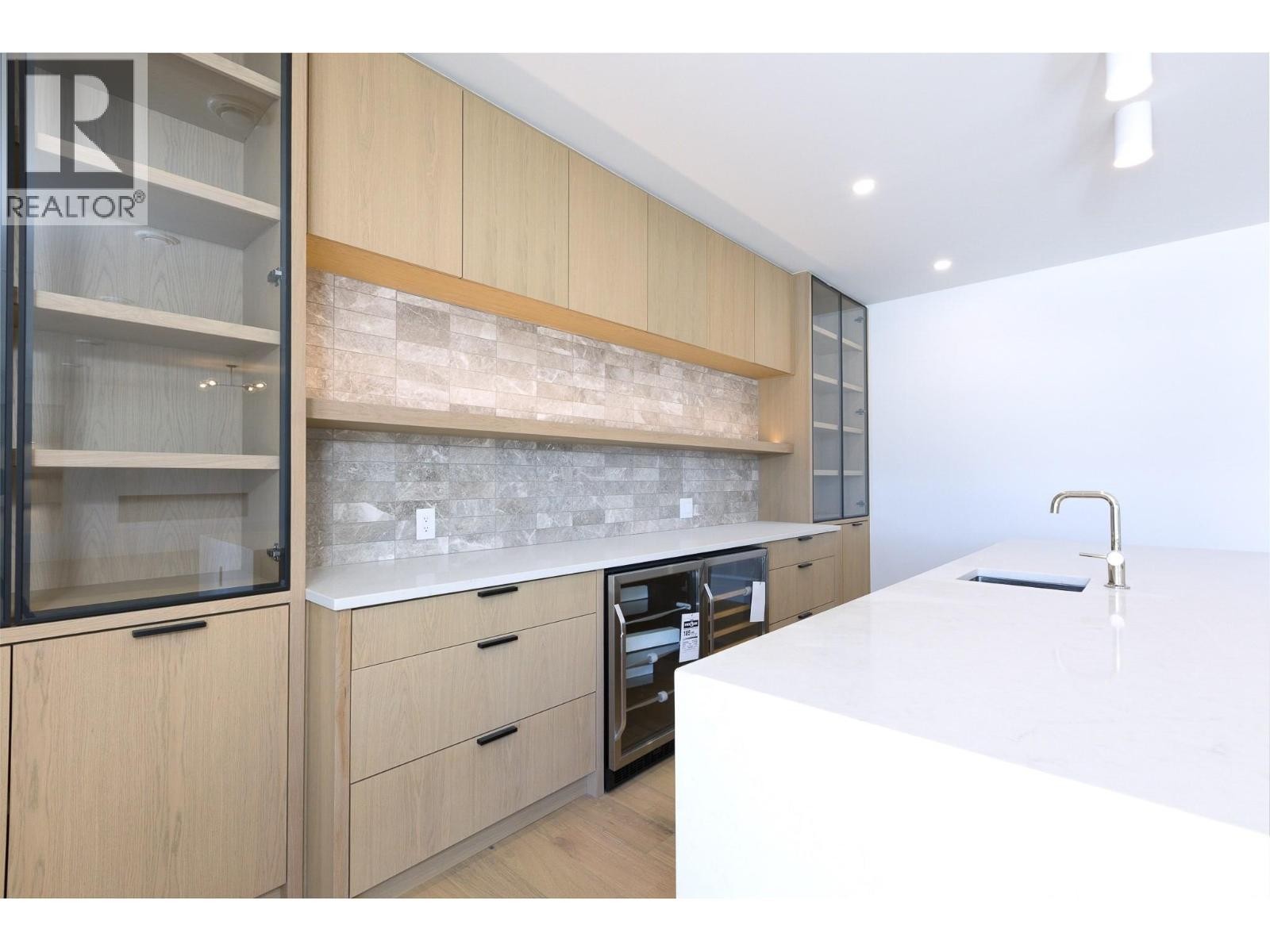 












1403 Vineyard Drive

,
West Kelowna,




British Columbia
V4T3H9


