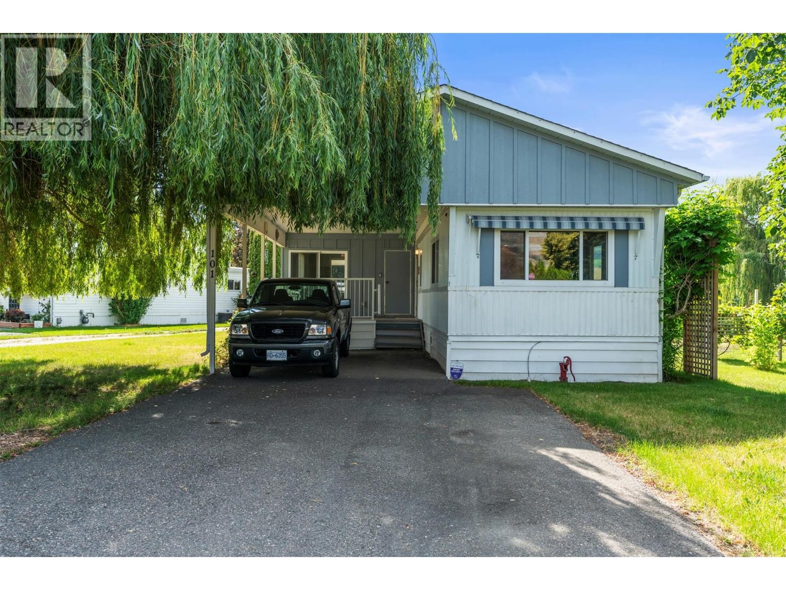 












2727 Lakeshore Road Unit# 101

,
Vernon,




British Columbia
V1H1X5

