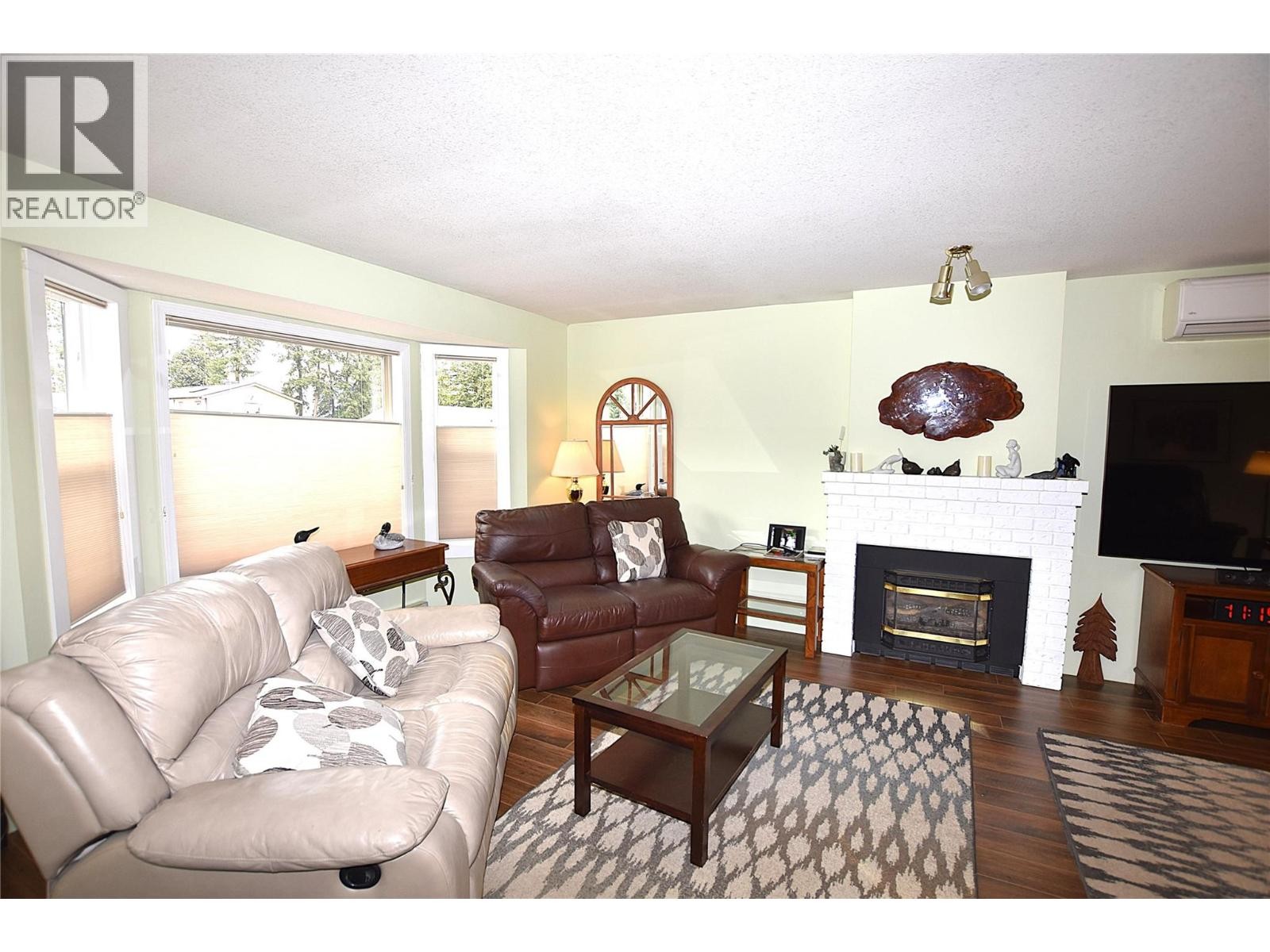 












450 Ibis Avenue

,
Vernon,




British Columbia
V1H2A1

