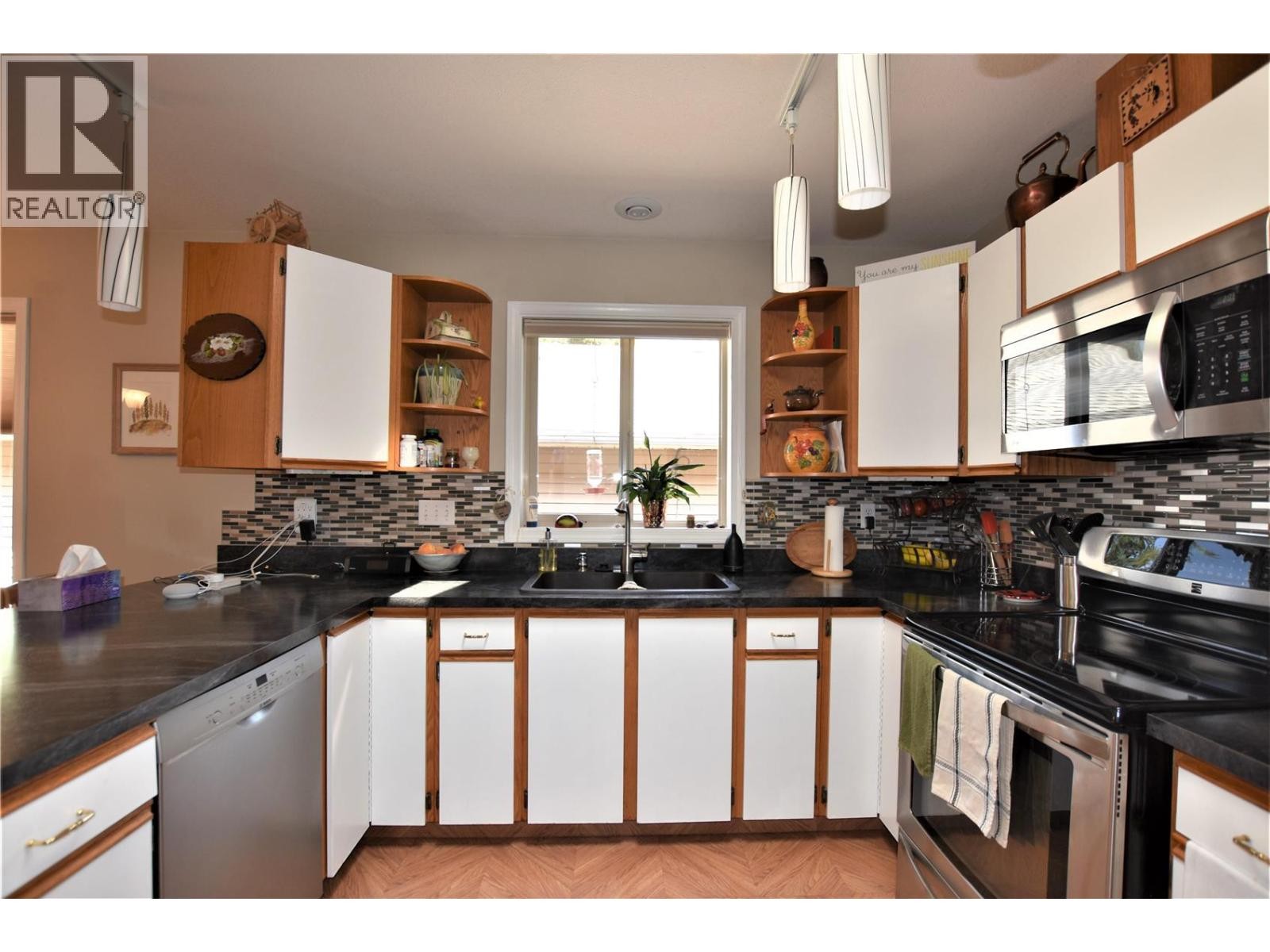 












450 Ibis Avenue

,
Vernon,




British Columbia
V1H2A1

