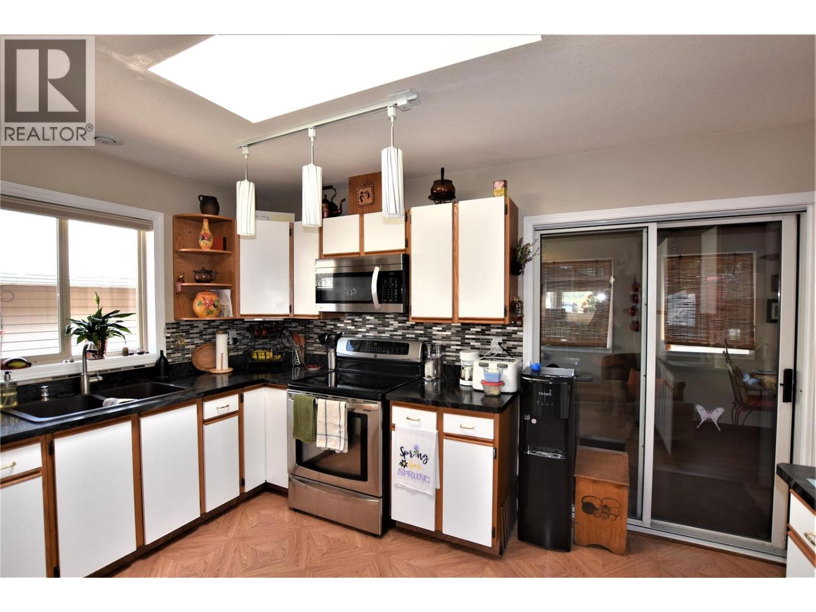 












450 Ibis Avenue

,
Vernon,




British Columbia
V1H2A1

