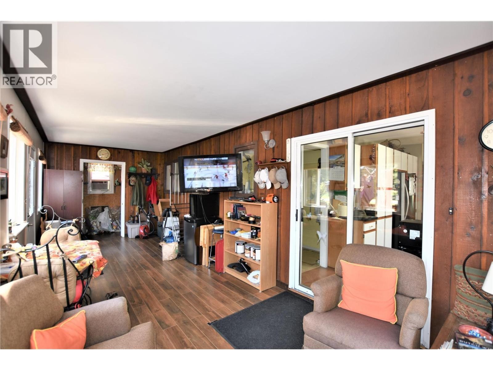 












450 Ibis Avenue

,
Vernon,




British Columbia
V1H2A1

