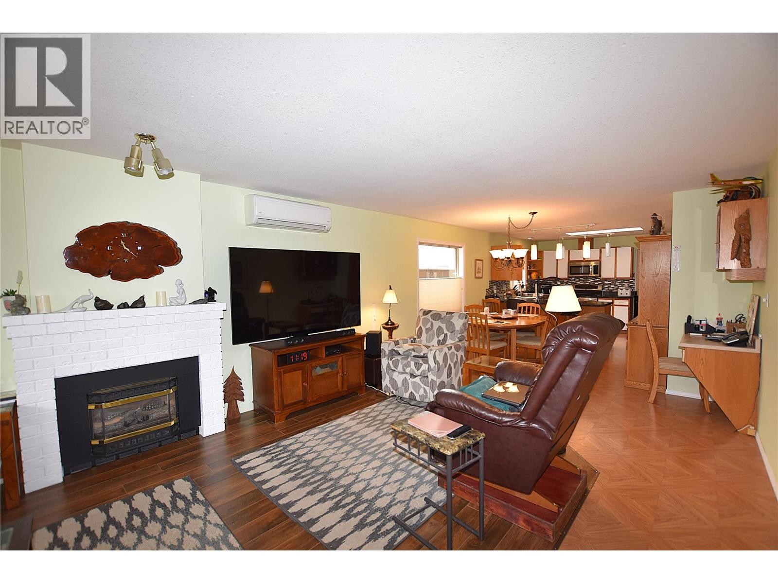 












450 Ibis Avenue

,
Vernon,




British Columbia
V1H2A1


