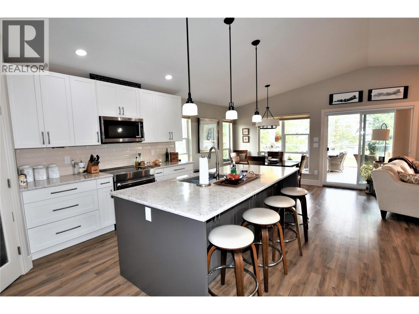 












129 Deer Street

,
Vernon,




British Columbia
V1H2A1

