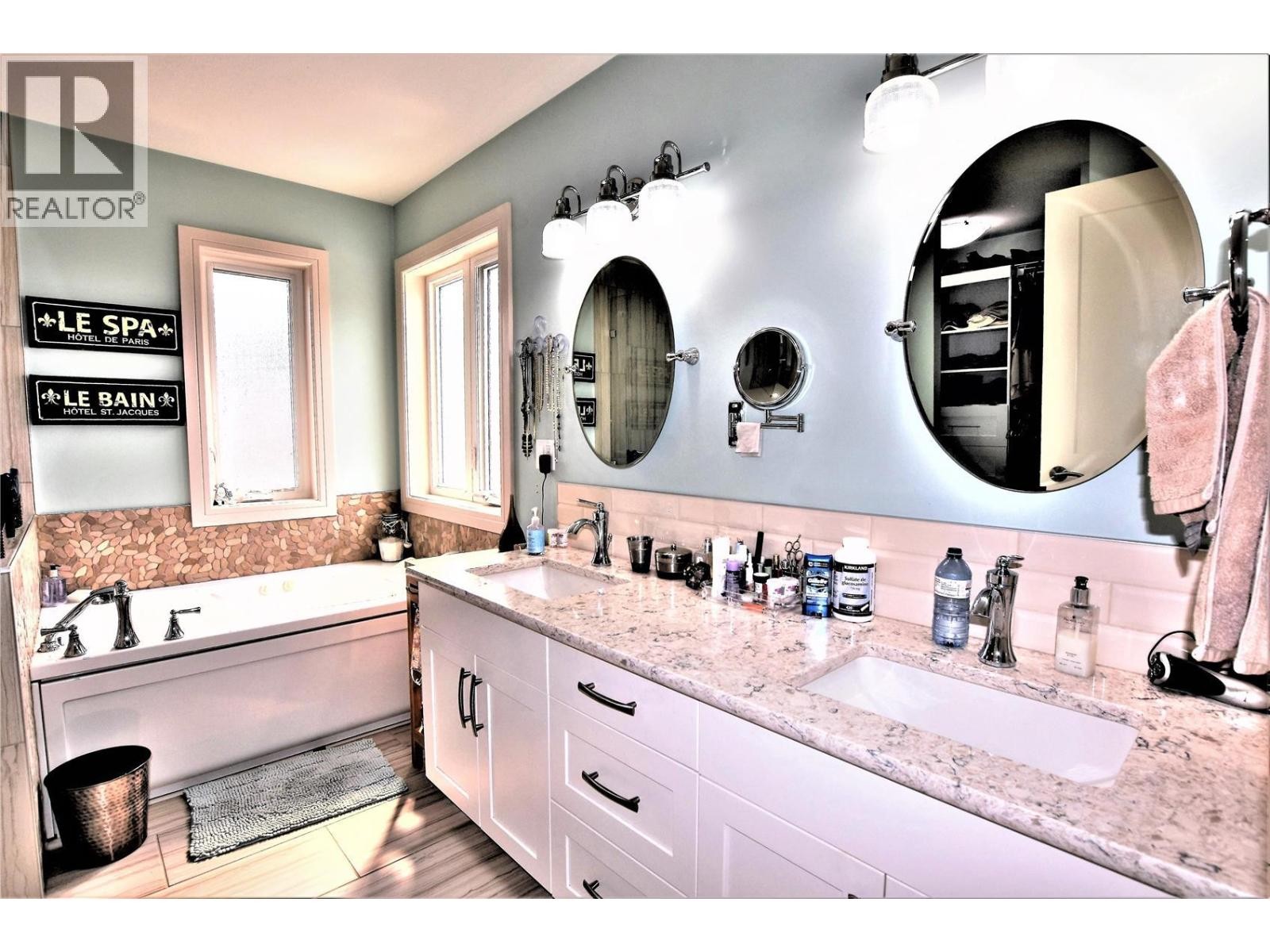 












129 Deer Street

,
Vernon,




British Columbia
V1H2A1

