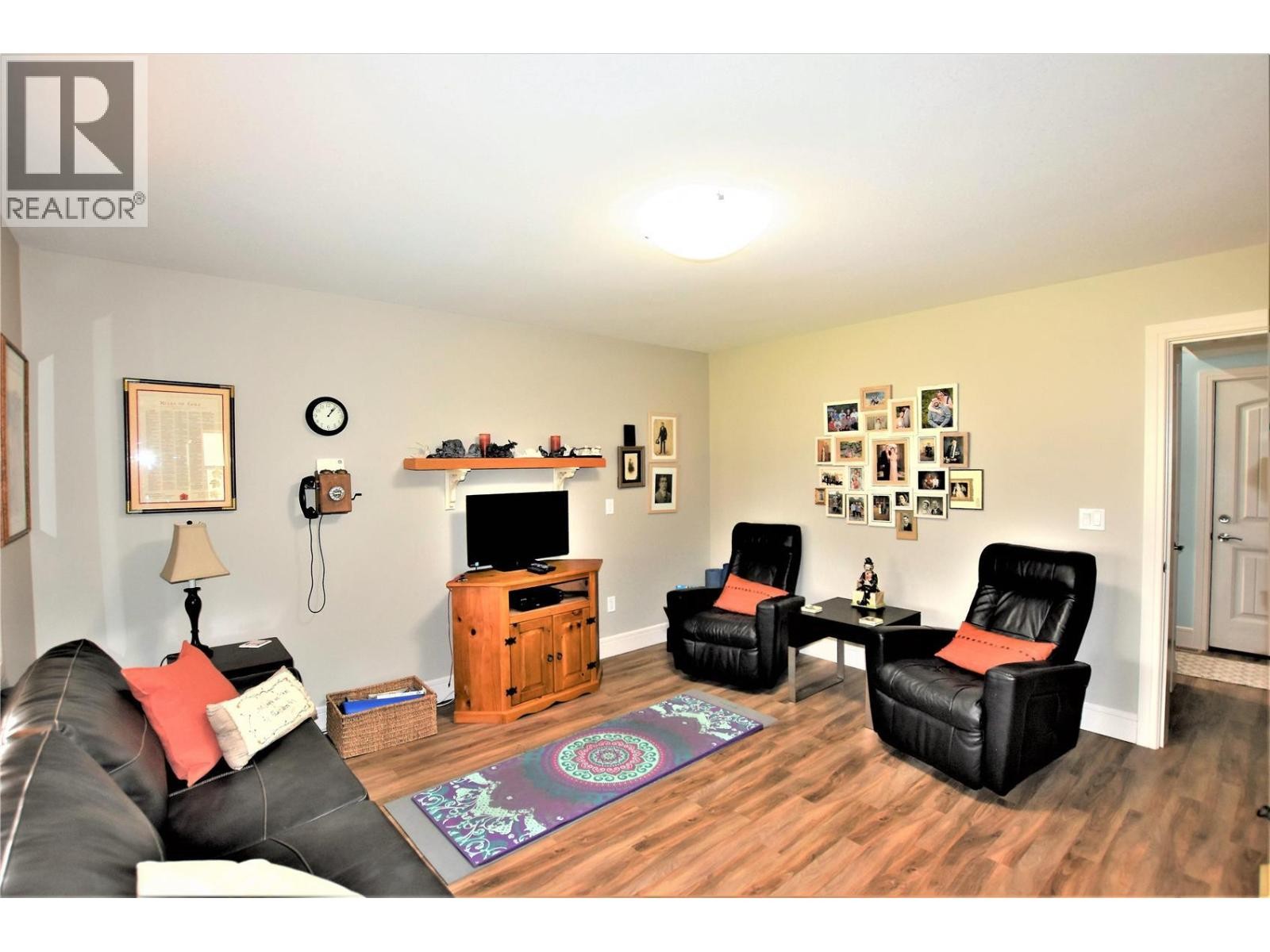 












129 Deer Street

,
Vernon,




British Columbia
V1H2A1

