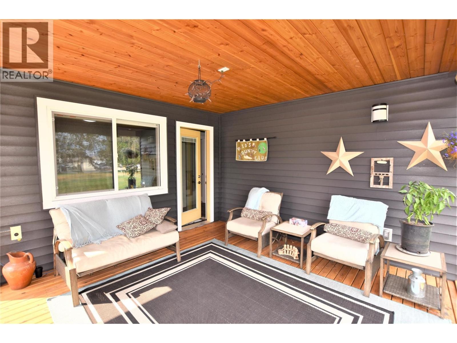 












129 Deer Street

,
Vernon,




British Columbia
V1H2A1

