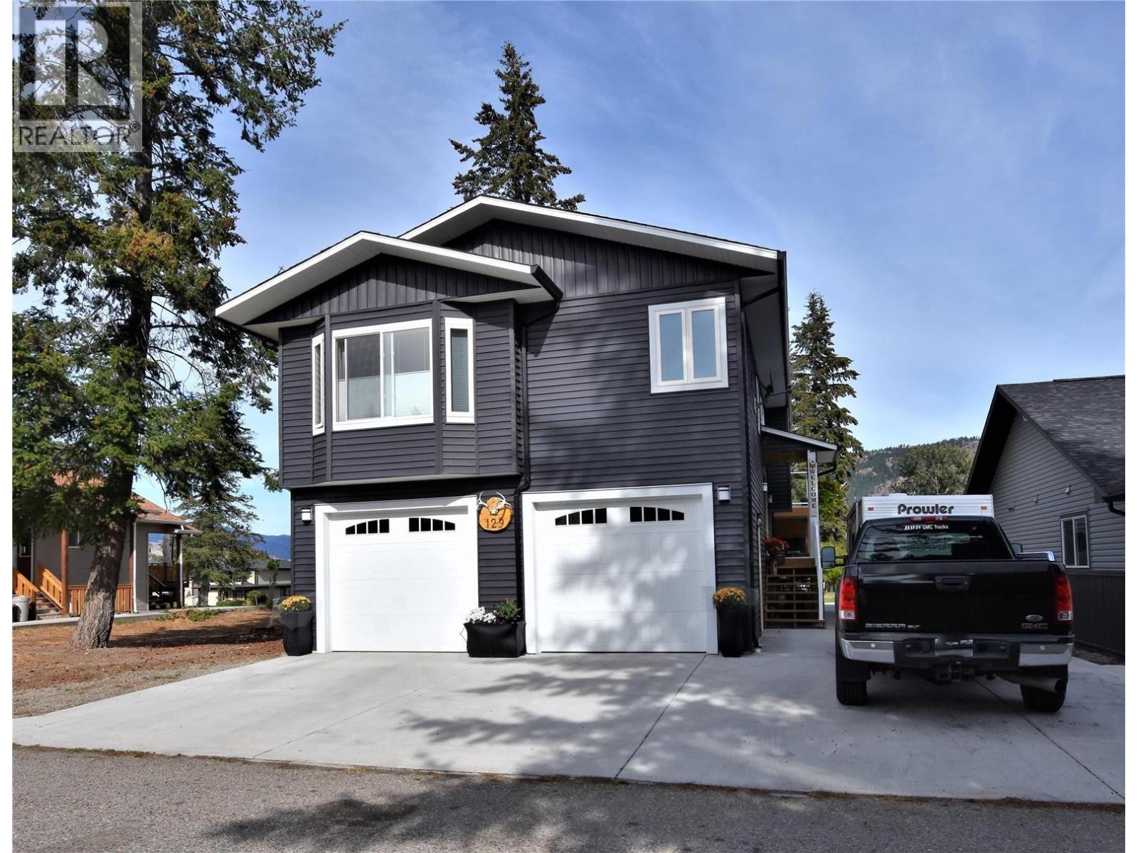 












129 Deer Street

,
Vernon,




British Columbia
V1H2A1

