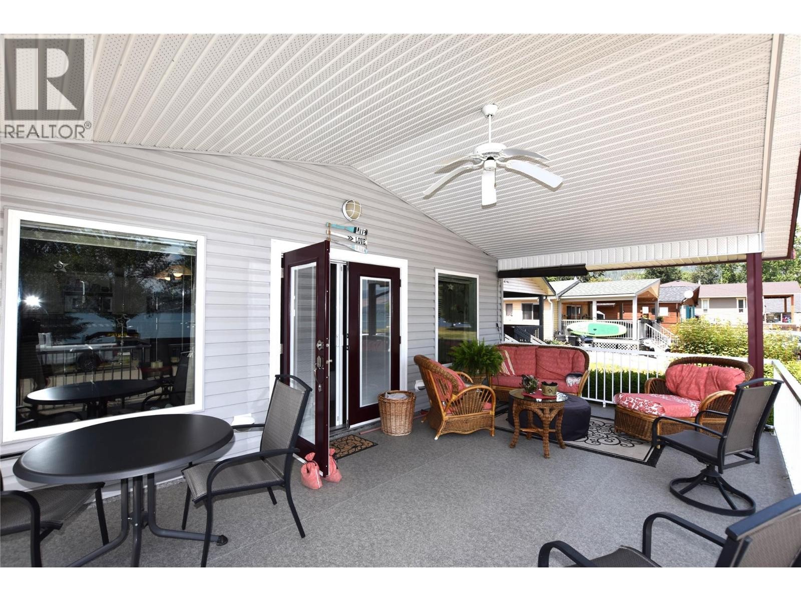 












39 Lakeshore Drive

,
Vernon,




British Columbia
V1H2A1

