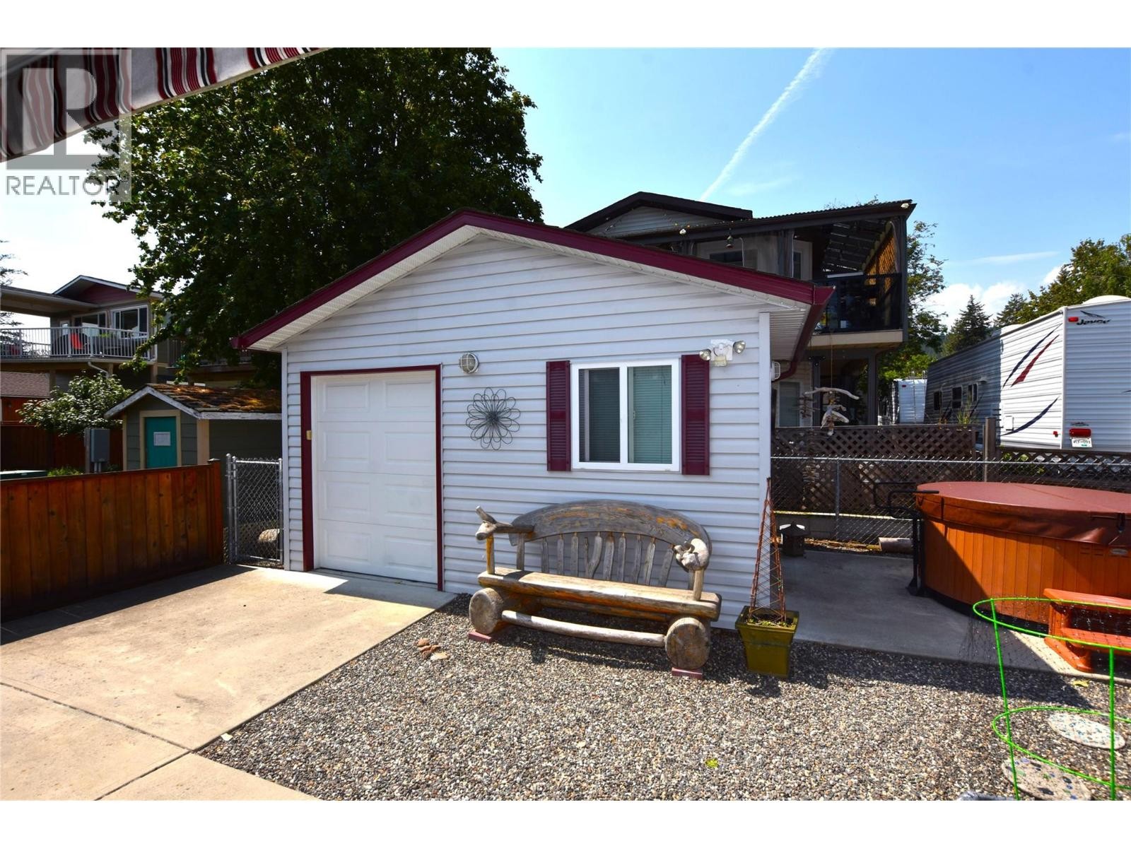 












39 Lakeshore Drive

,
Vernon,




British Columbia
V1H2A1

