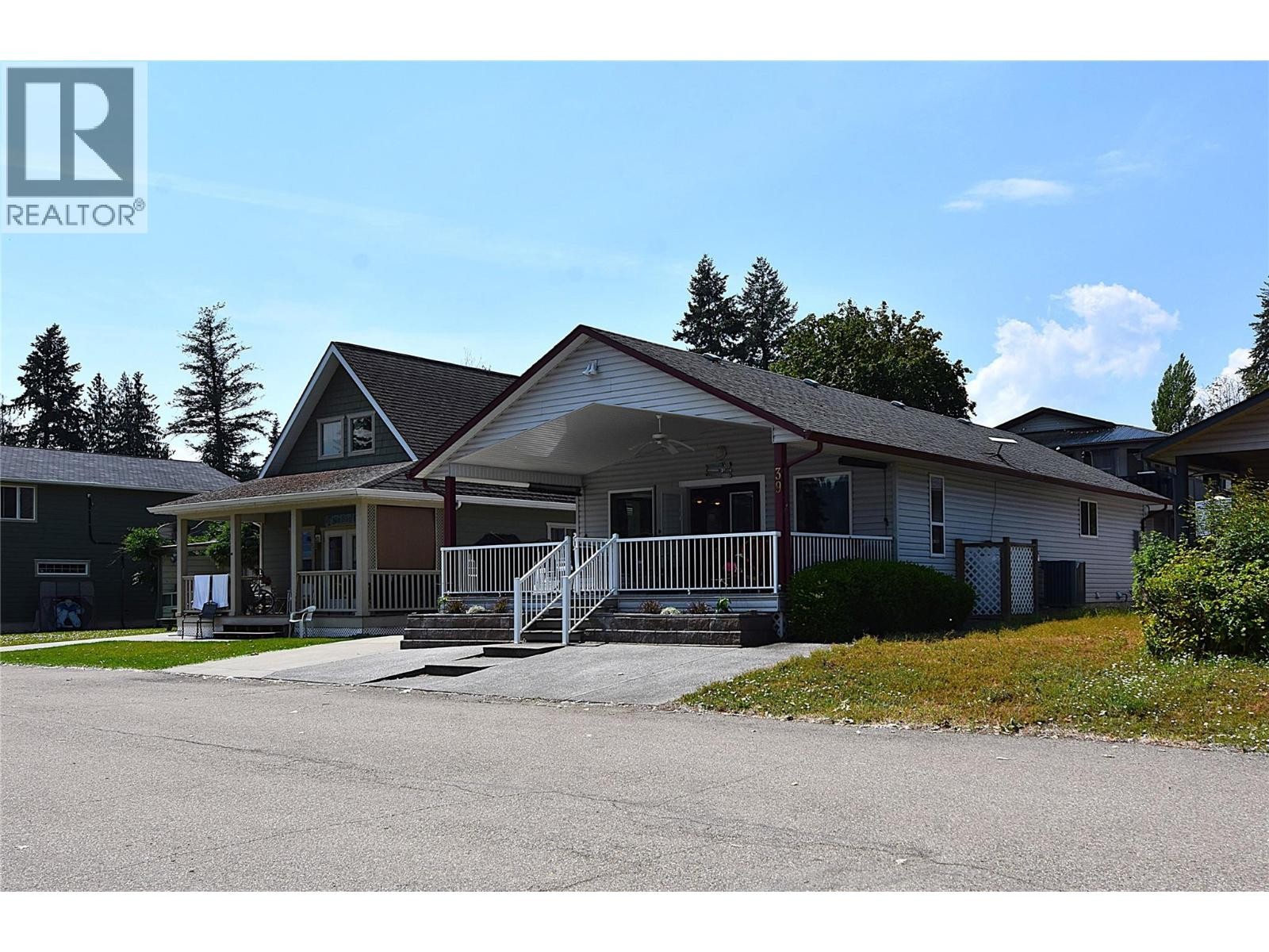 












39 Lakeshore Drive

,
Vernon,




British Columbia
V1H2A1

