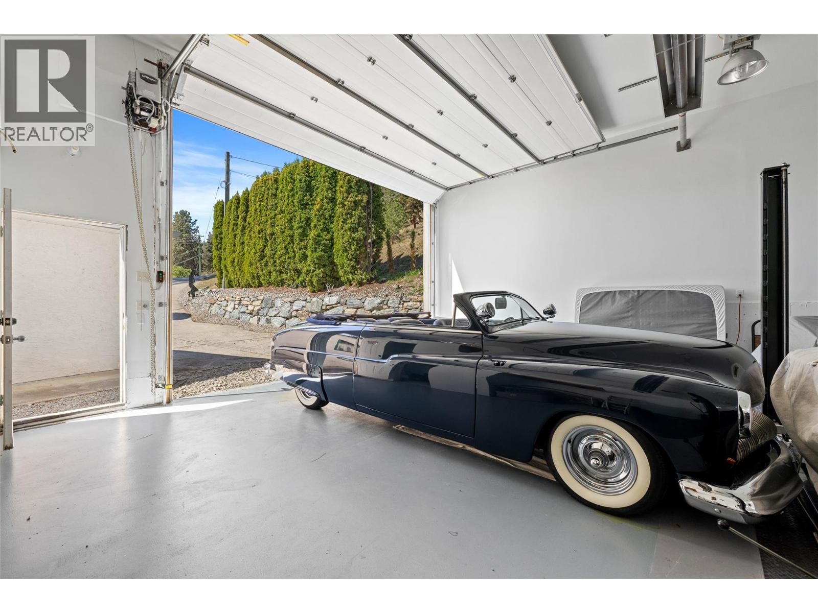 












2387 Campbell Road

,
West Kelowna,




British Columbia
V1Z1S9

