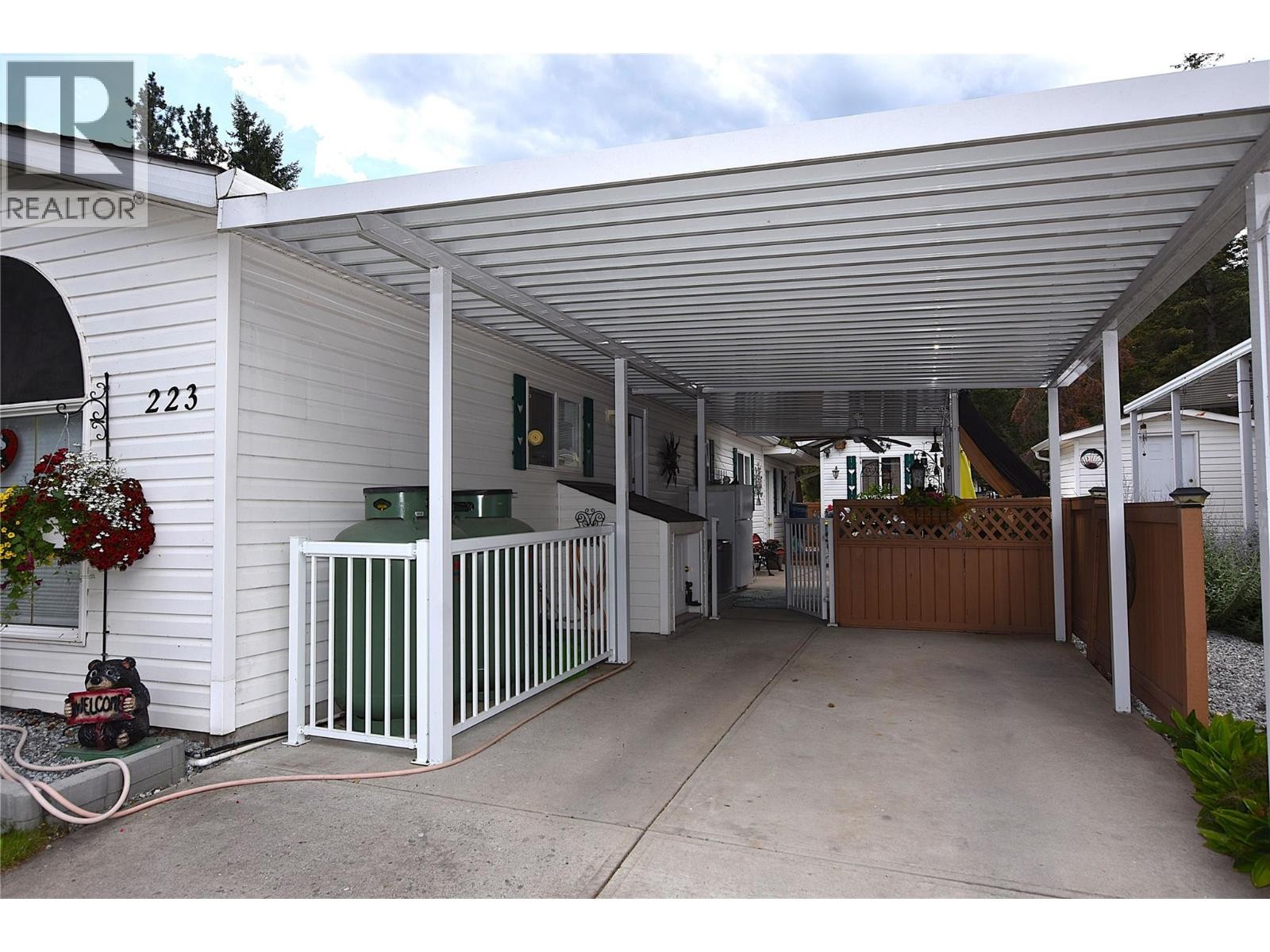 












223 Cougar Street

,
Vernon,




British Columbia
V1H2A1

