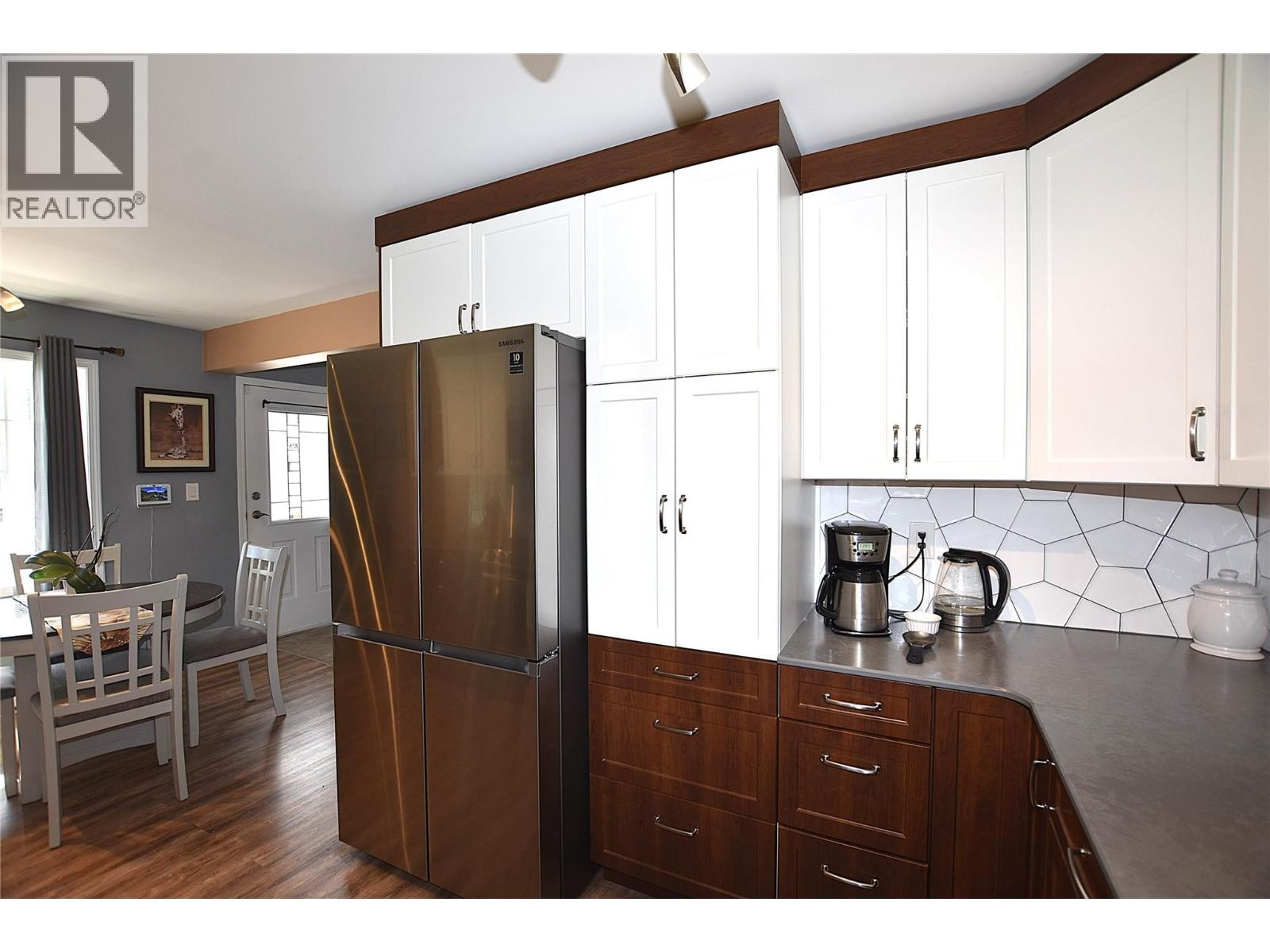 












441 Hummingbird Avenue

,
Vernon,




British Columbia
V1H2A1

