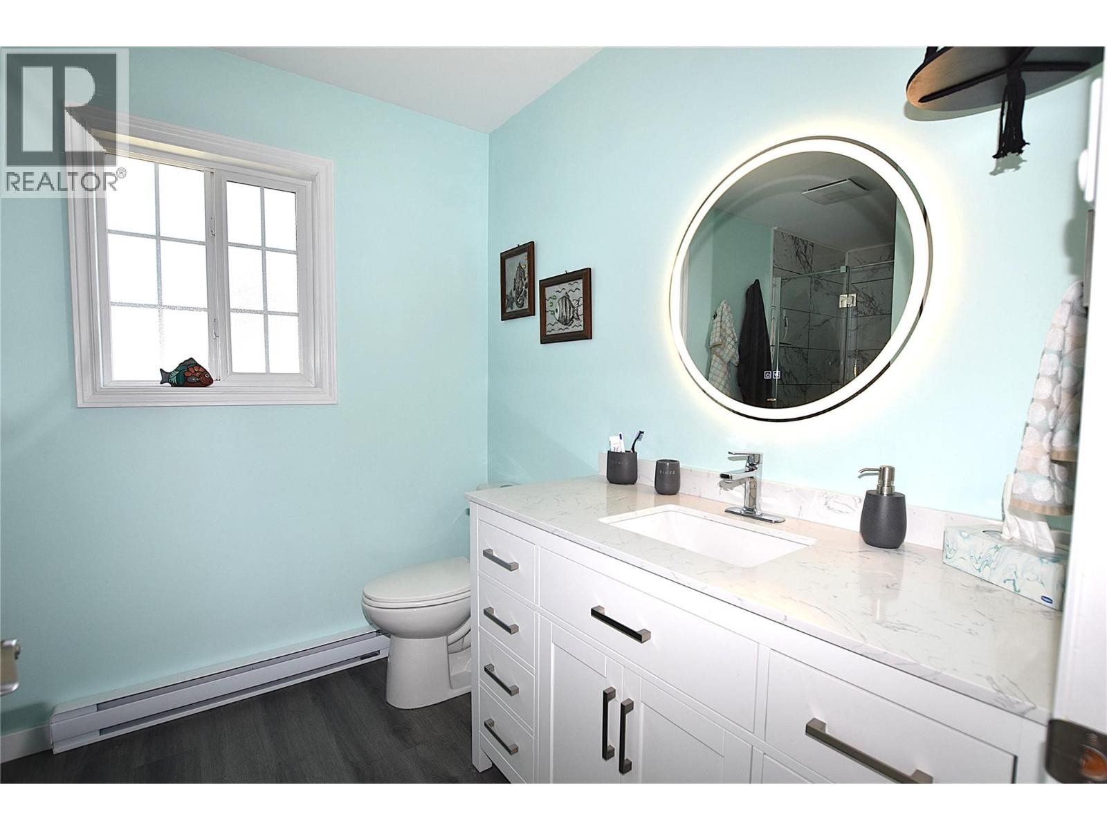 












441 Hummingbird Avenue

,
Vernon,




British Columbia
V1H2A1

